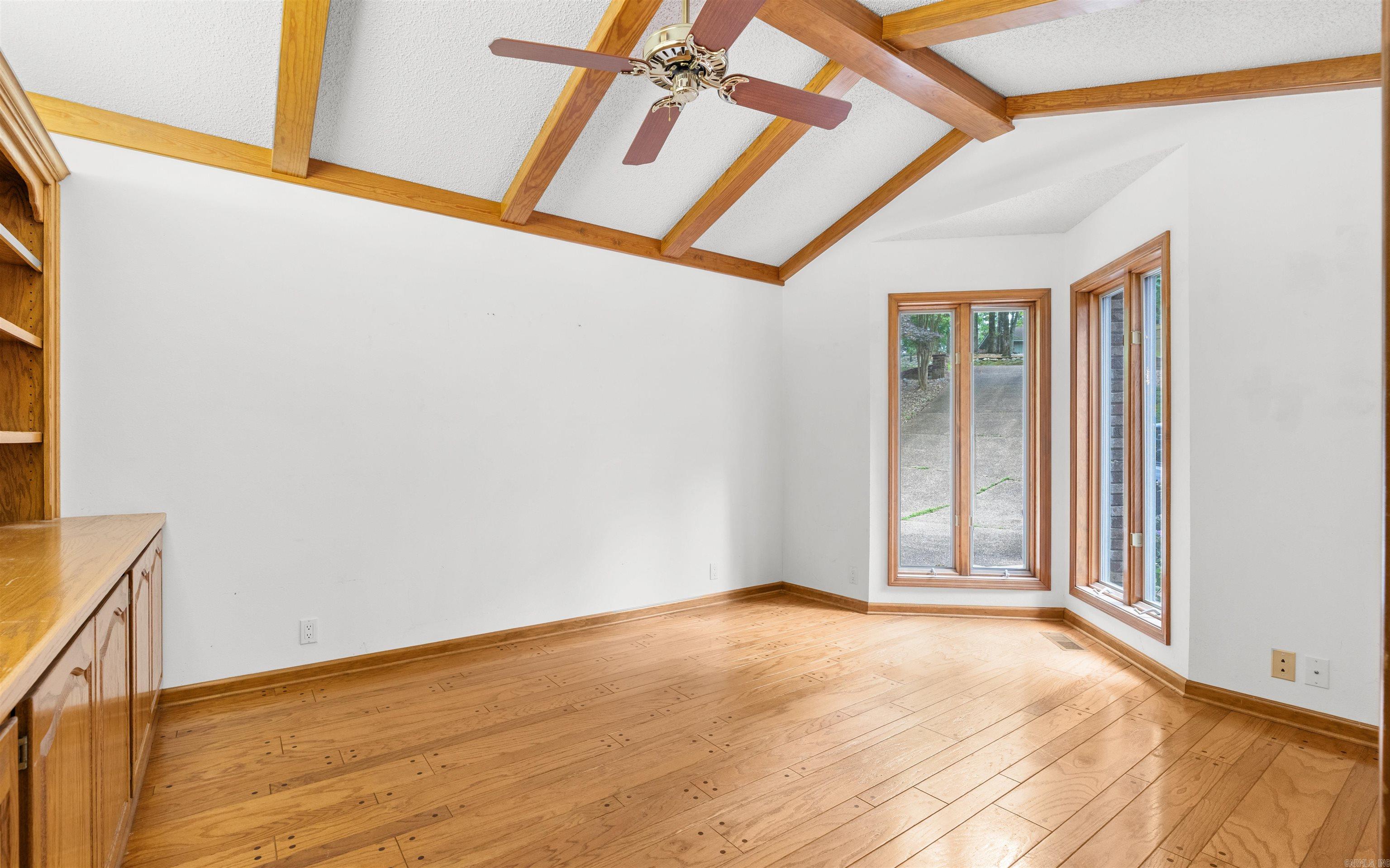 13 Delavega  Hot Springs Village, AR