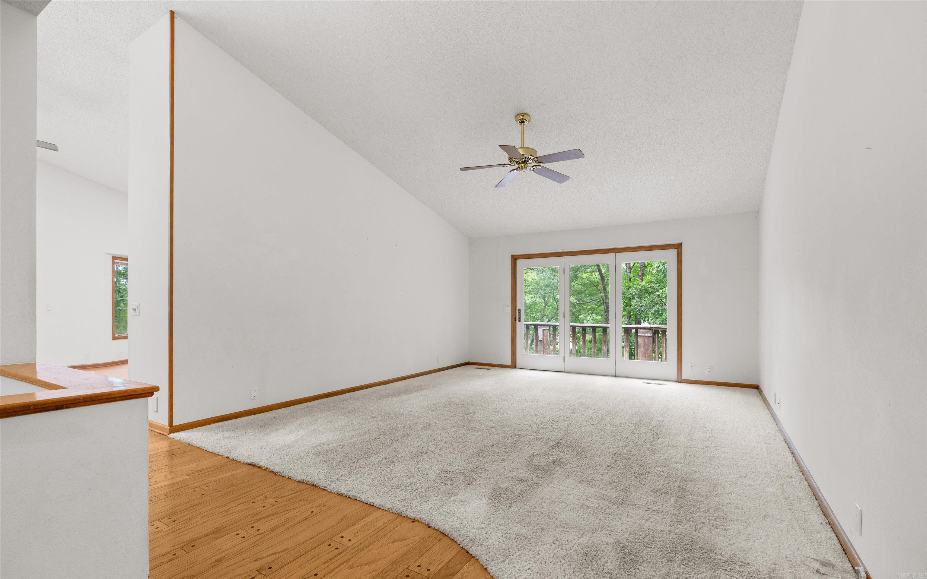 13 Delavega  Hot Springs Village, AR
