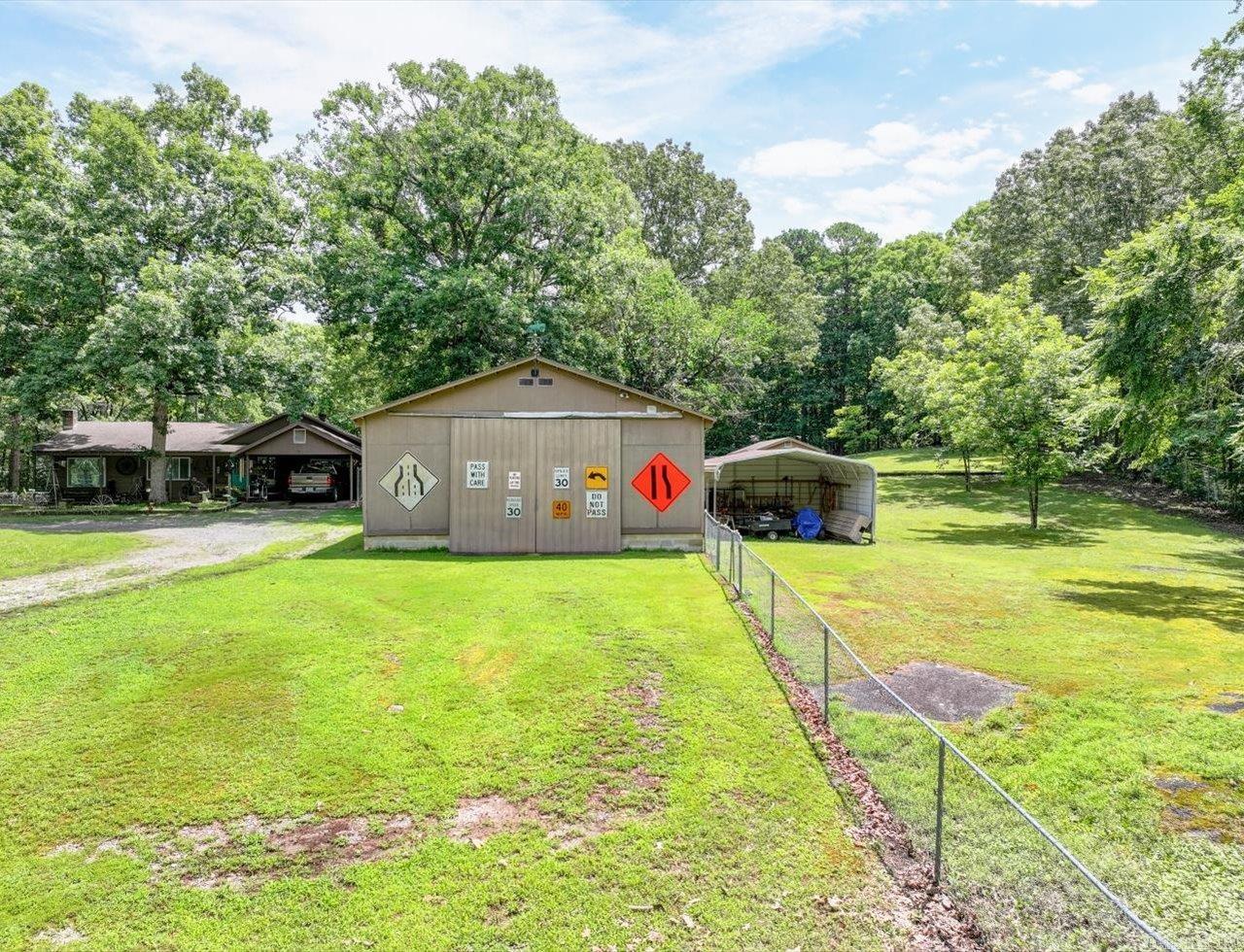 32 Cinnamon  Mount Ida, AR