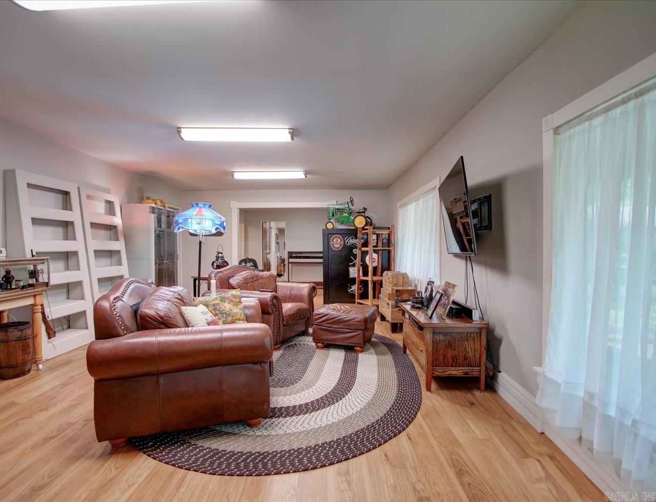 32 Cinnamon  Mount Ida, AR