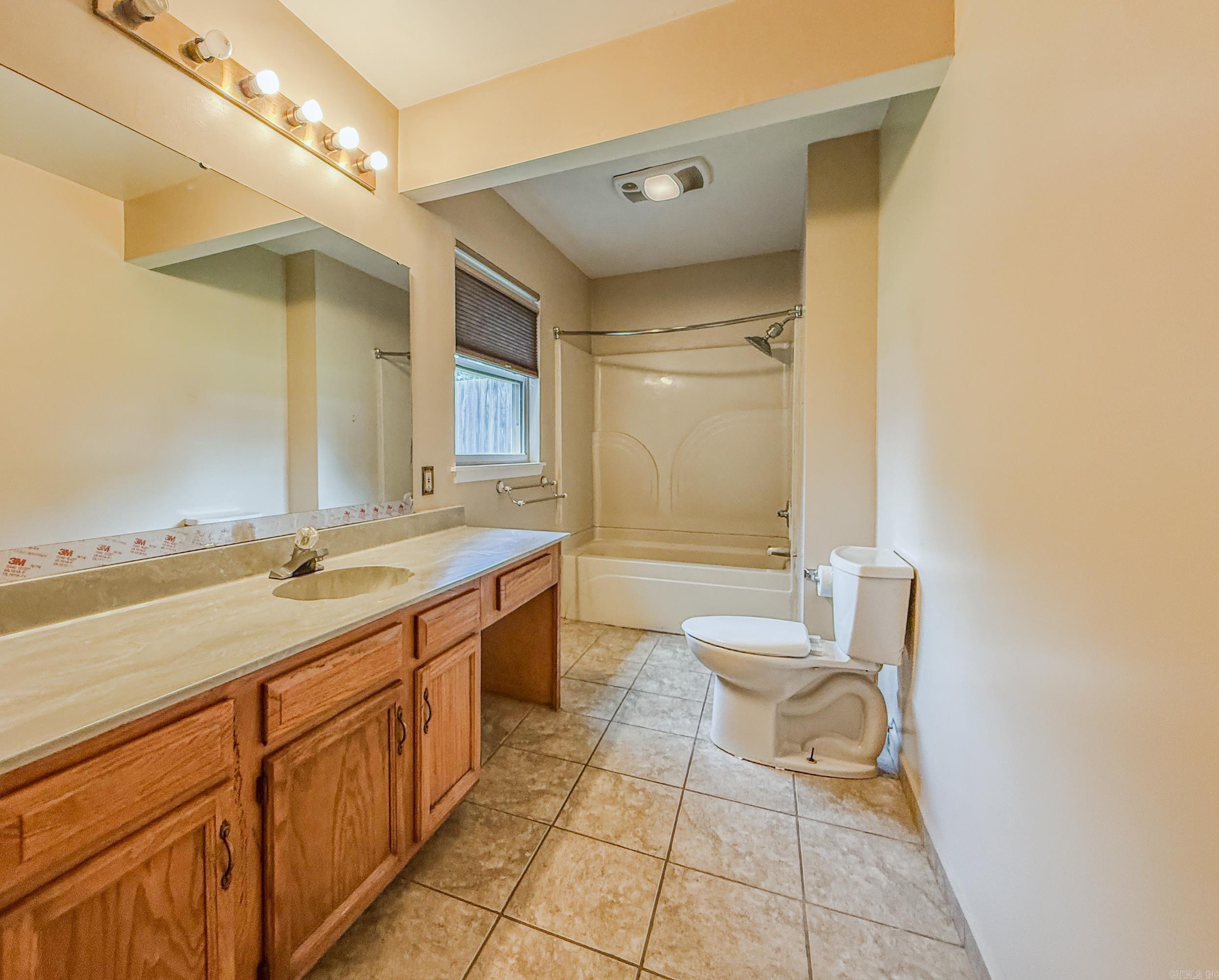 3110 Whispering oak  Bryant, AR