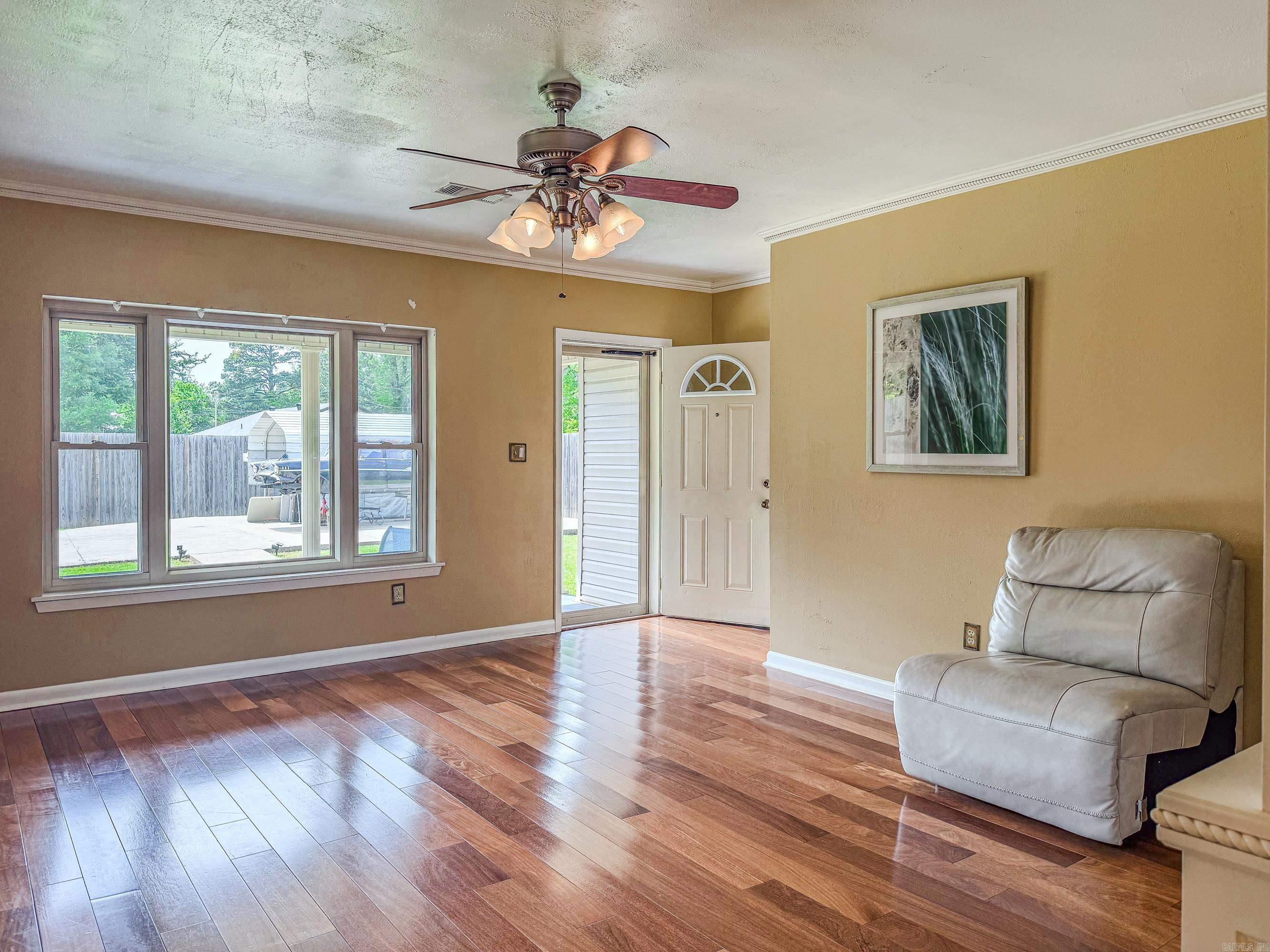 3110 Whispering oak  Bryant, AR