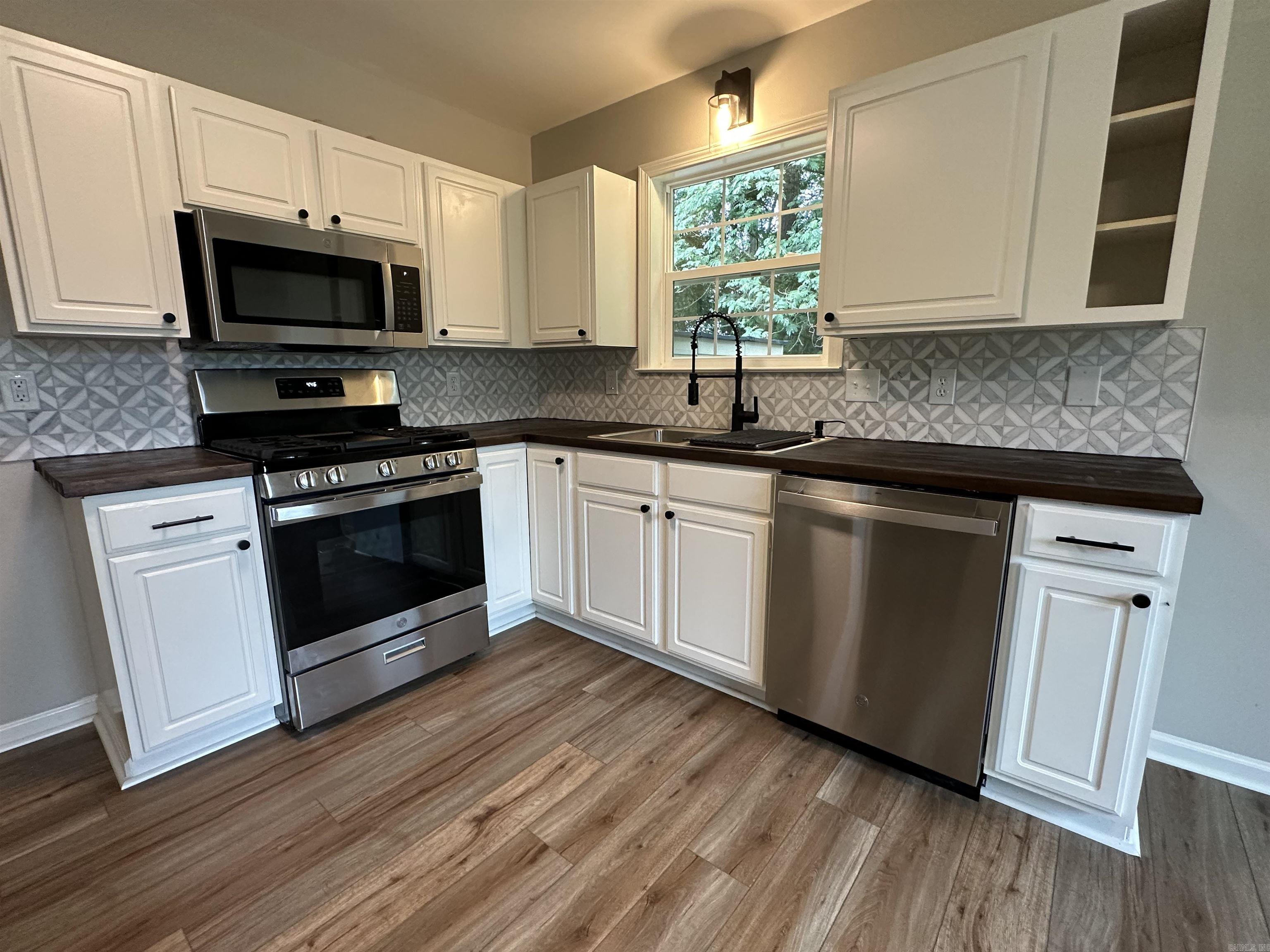 118 Winstone  Benton, AR