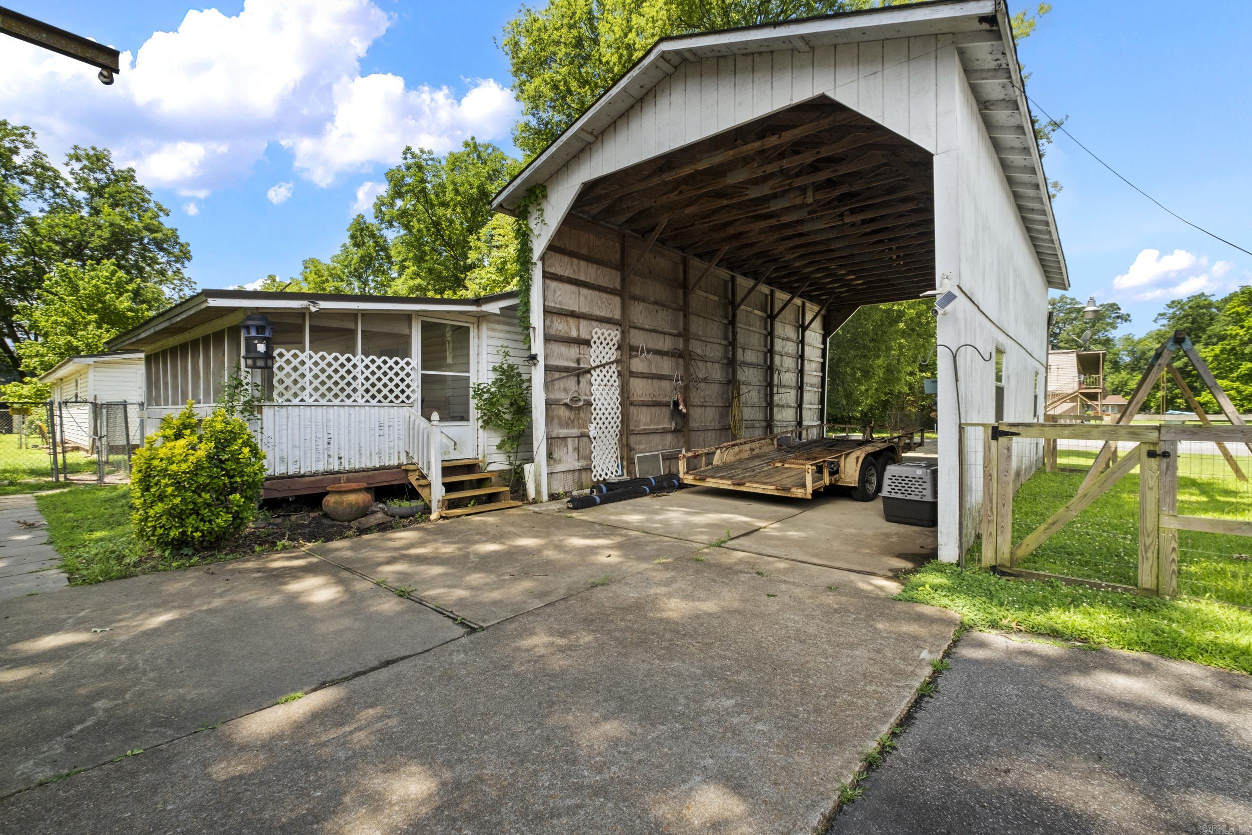 309 N Seaman  McCrory, AR
