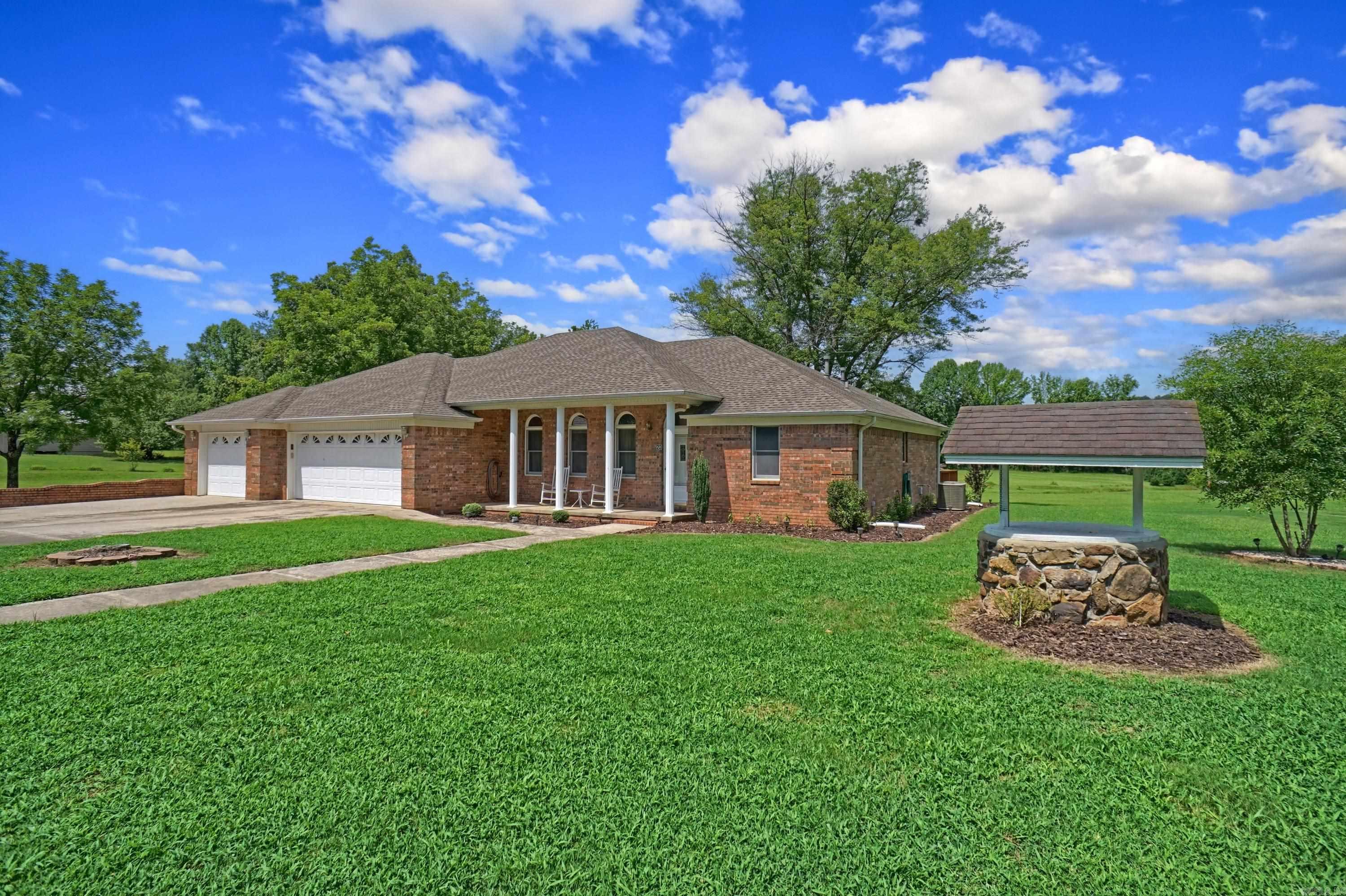 23 Fisher  Dover, AR