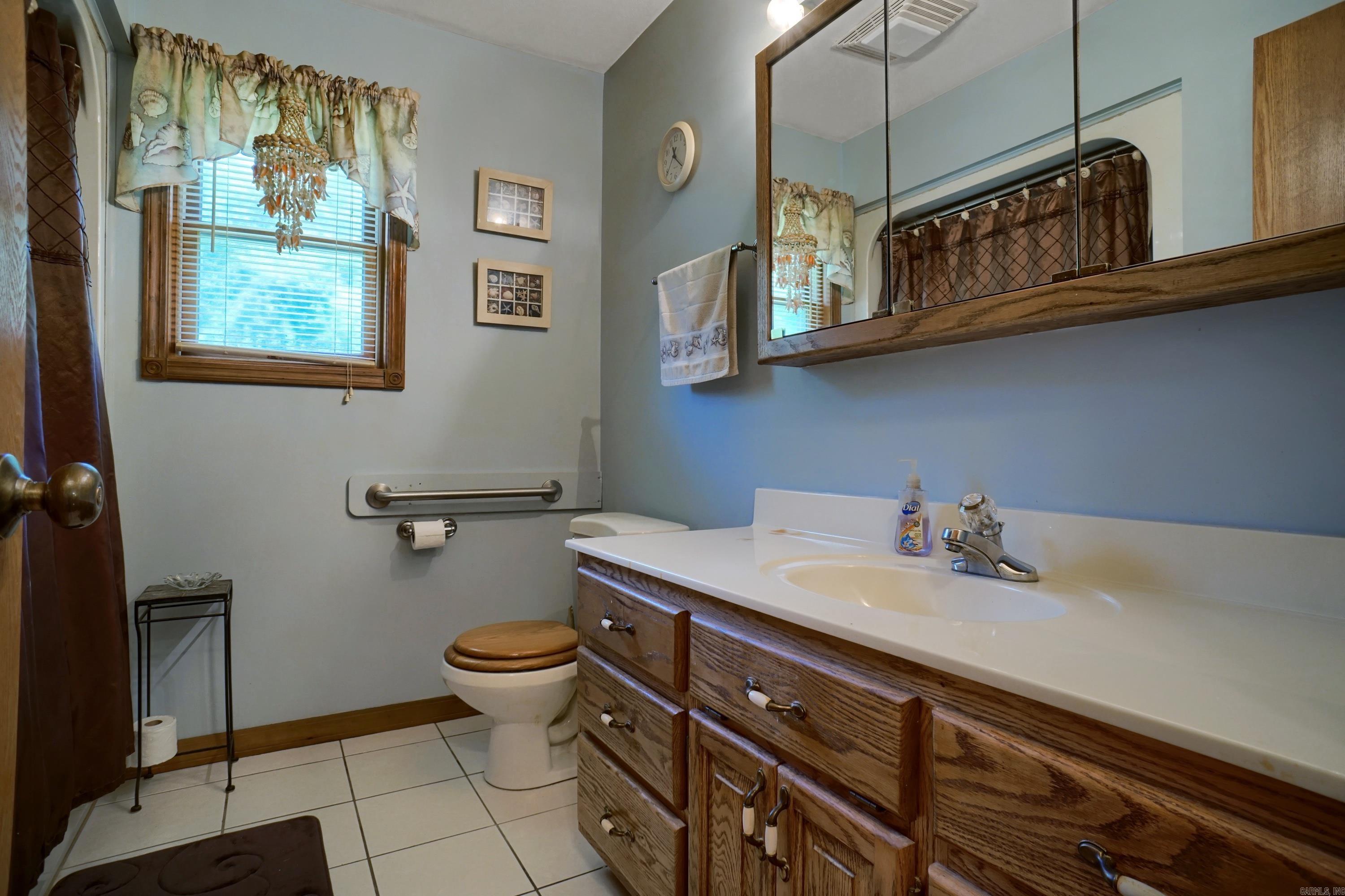 23 Fisher  Dover, AR