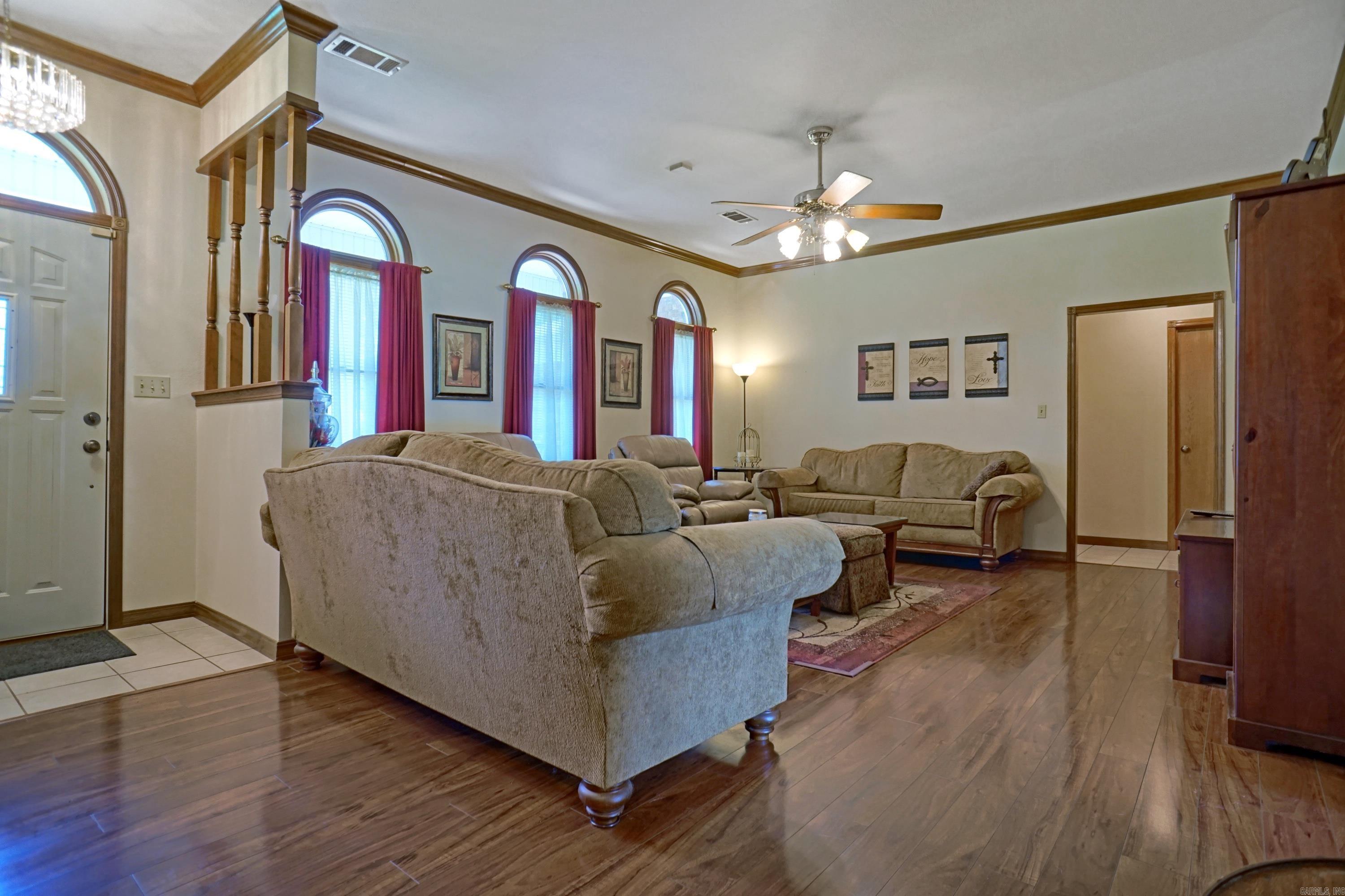 23 Fisher  Dover, AR