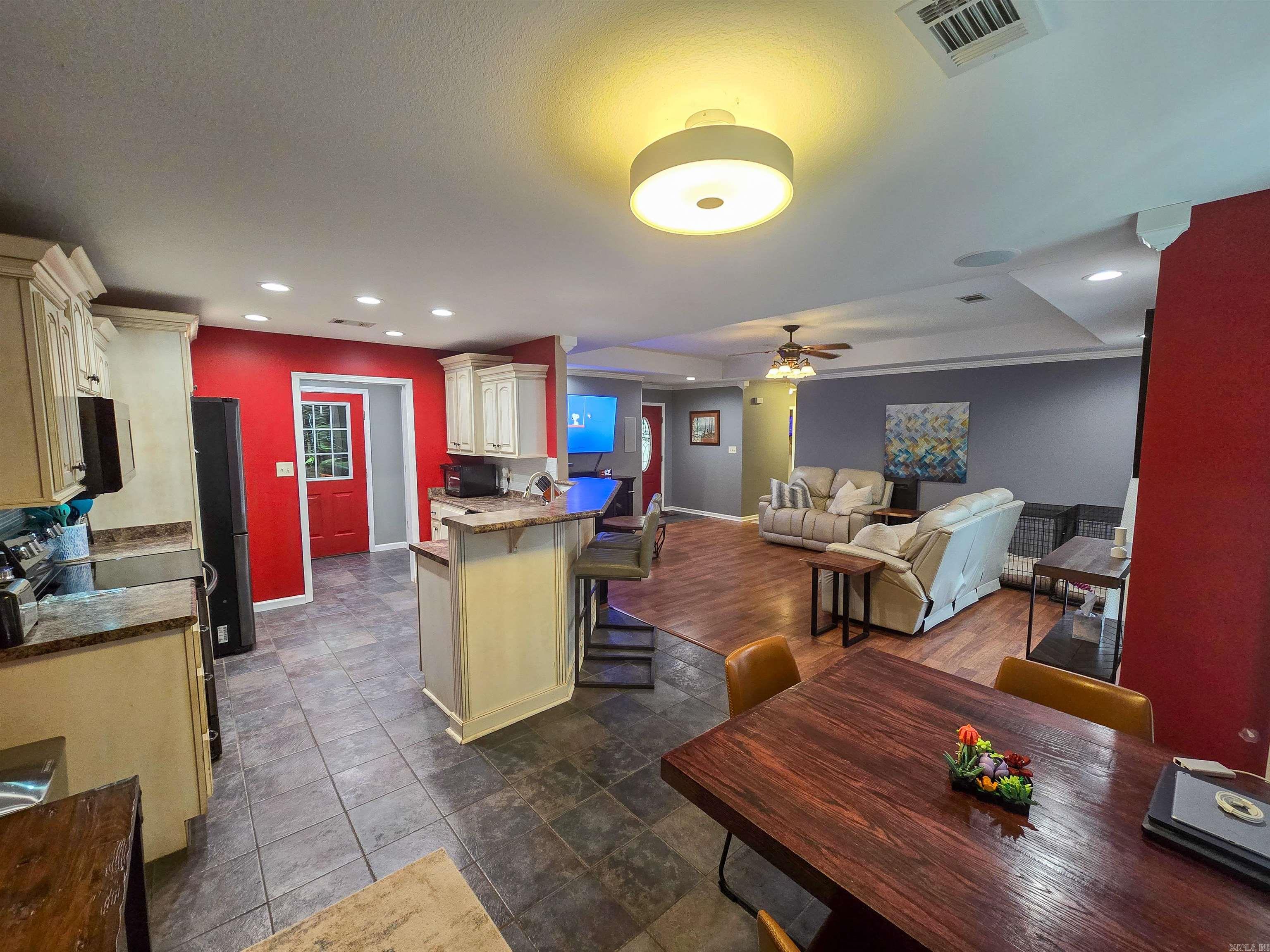 243 N Oak Street Brookland, AR 72417
