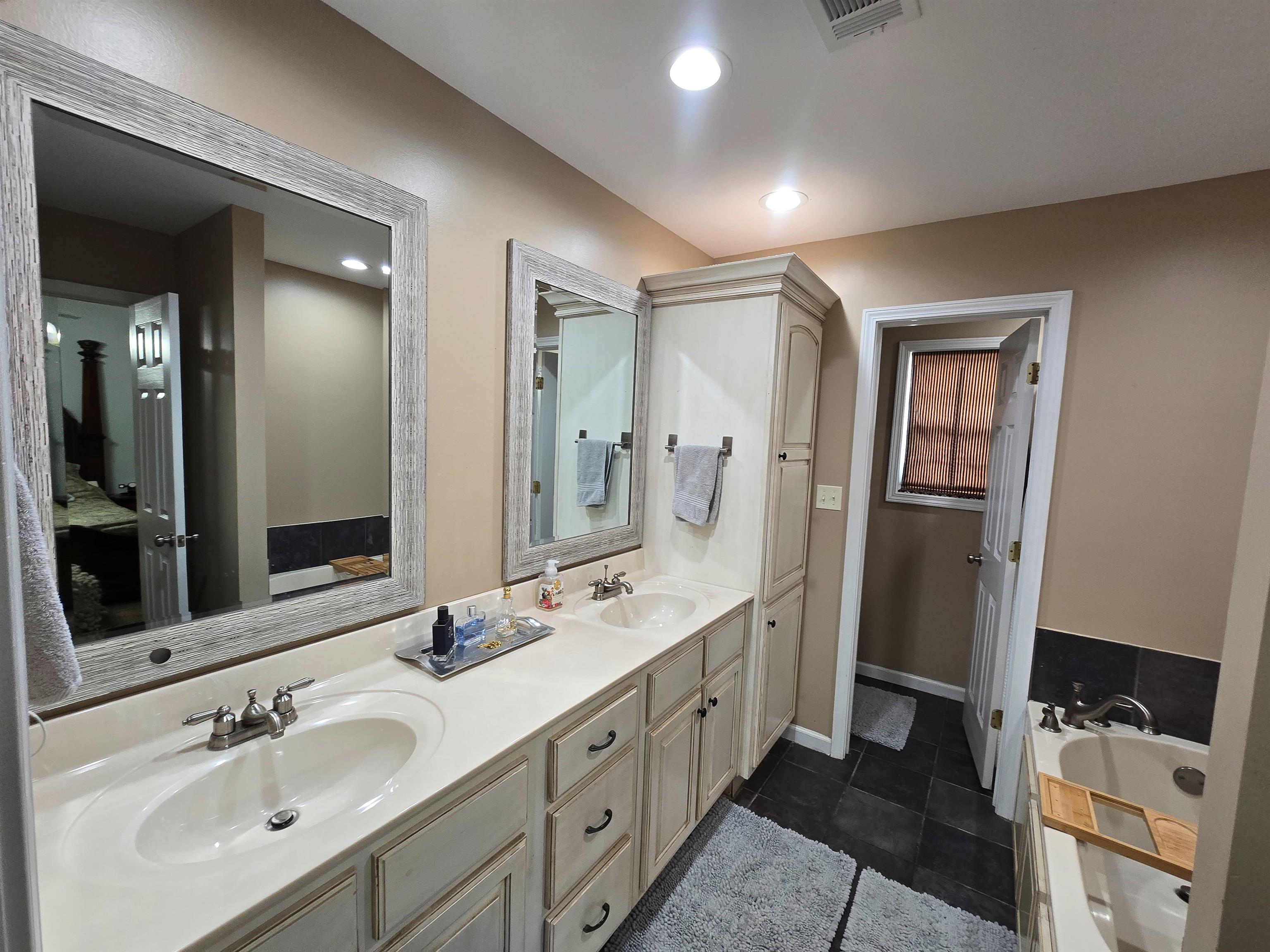 243 N Oak  Brookland, AR