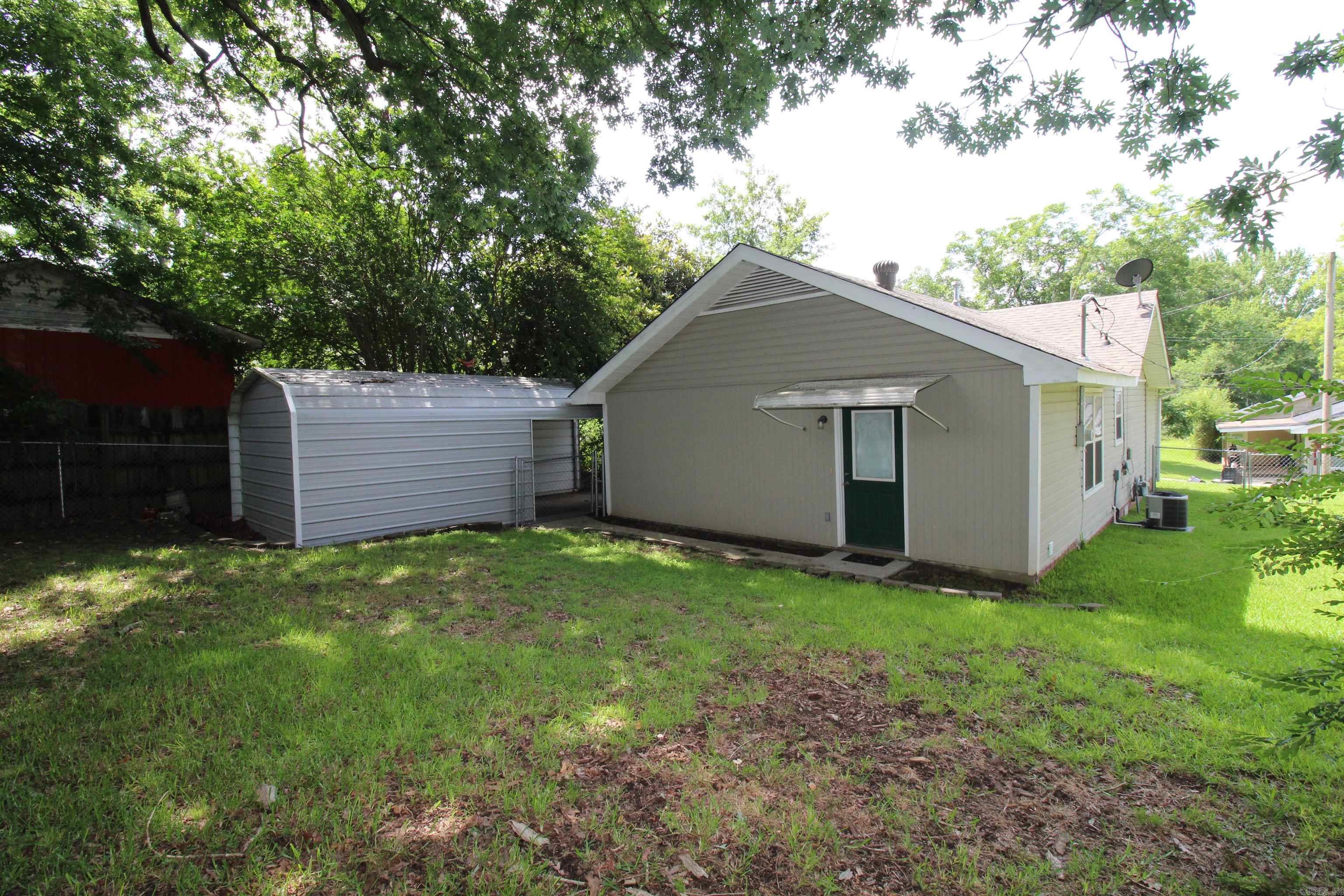 206 E Gum Street  Sheridan, AR