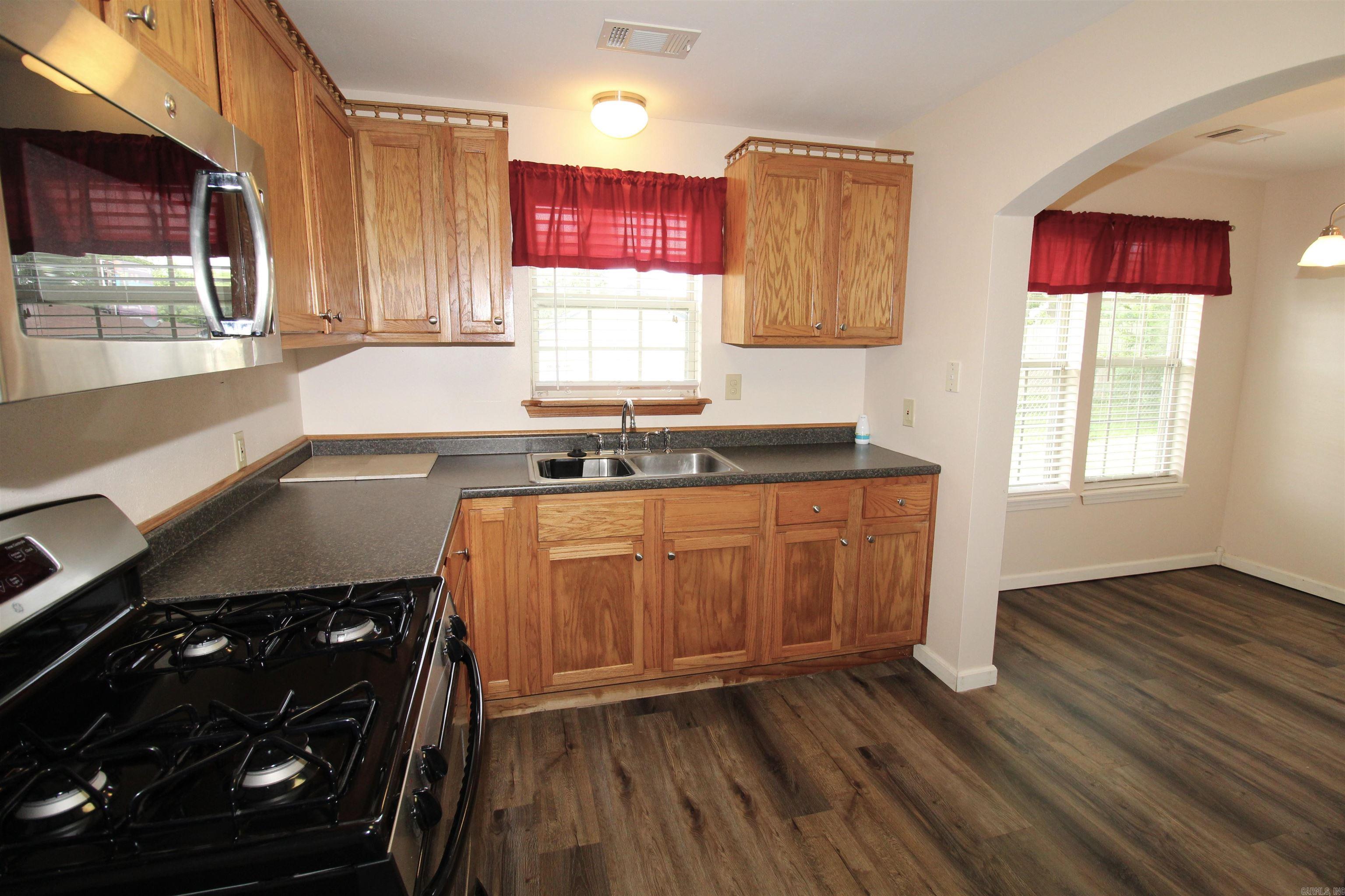 206 E Gum Street  Sheridan, AR
