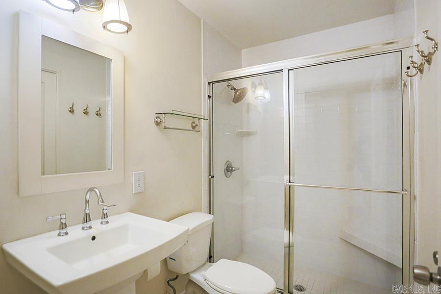 2615 Crouchwood  Little Rock, AR