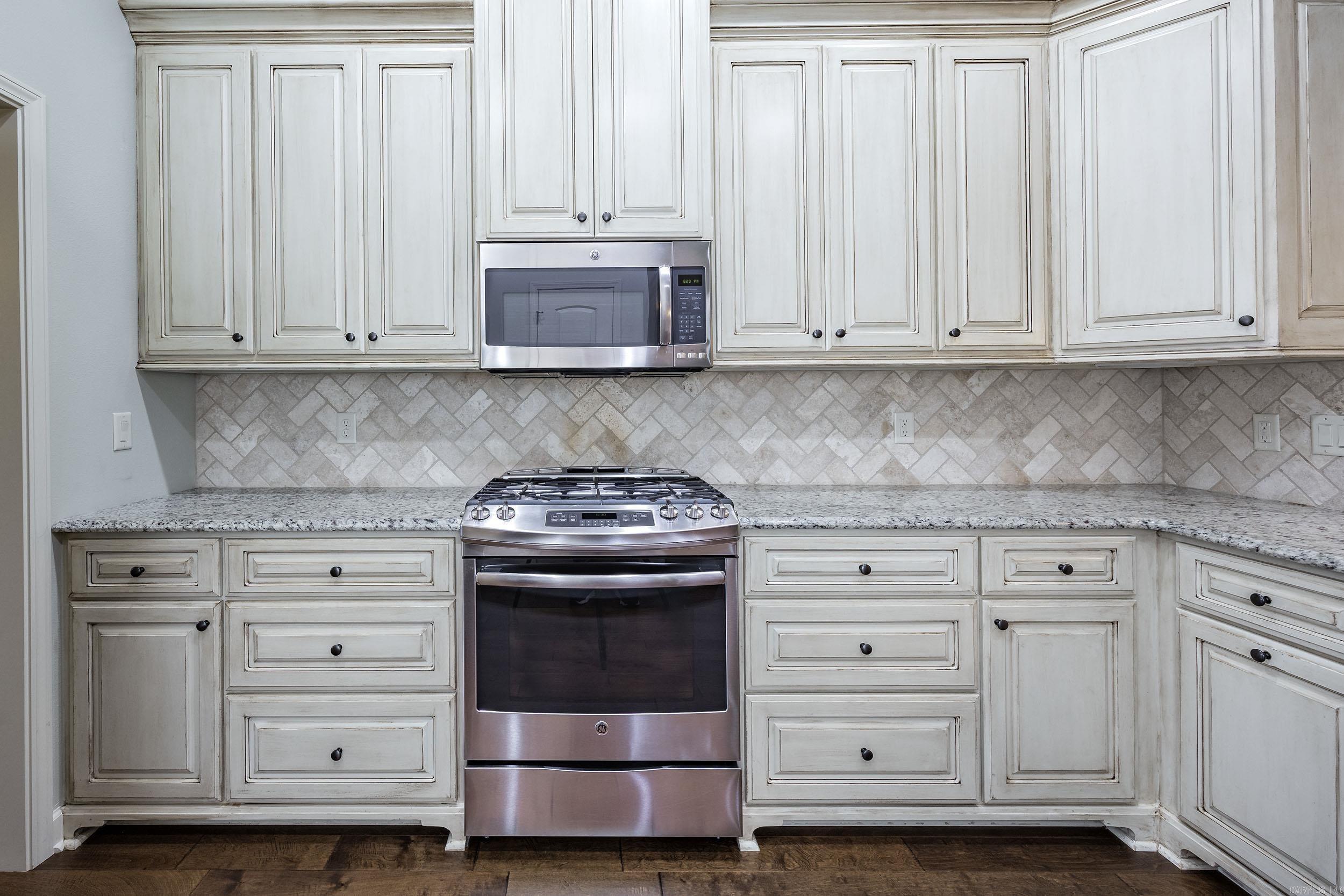2300 Gordon  Little Rock, AR