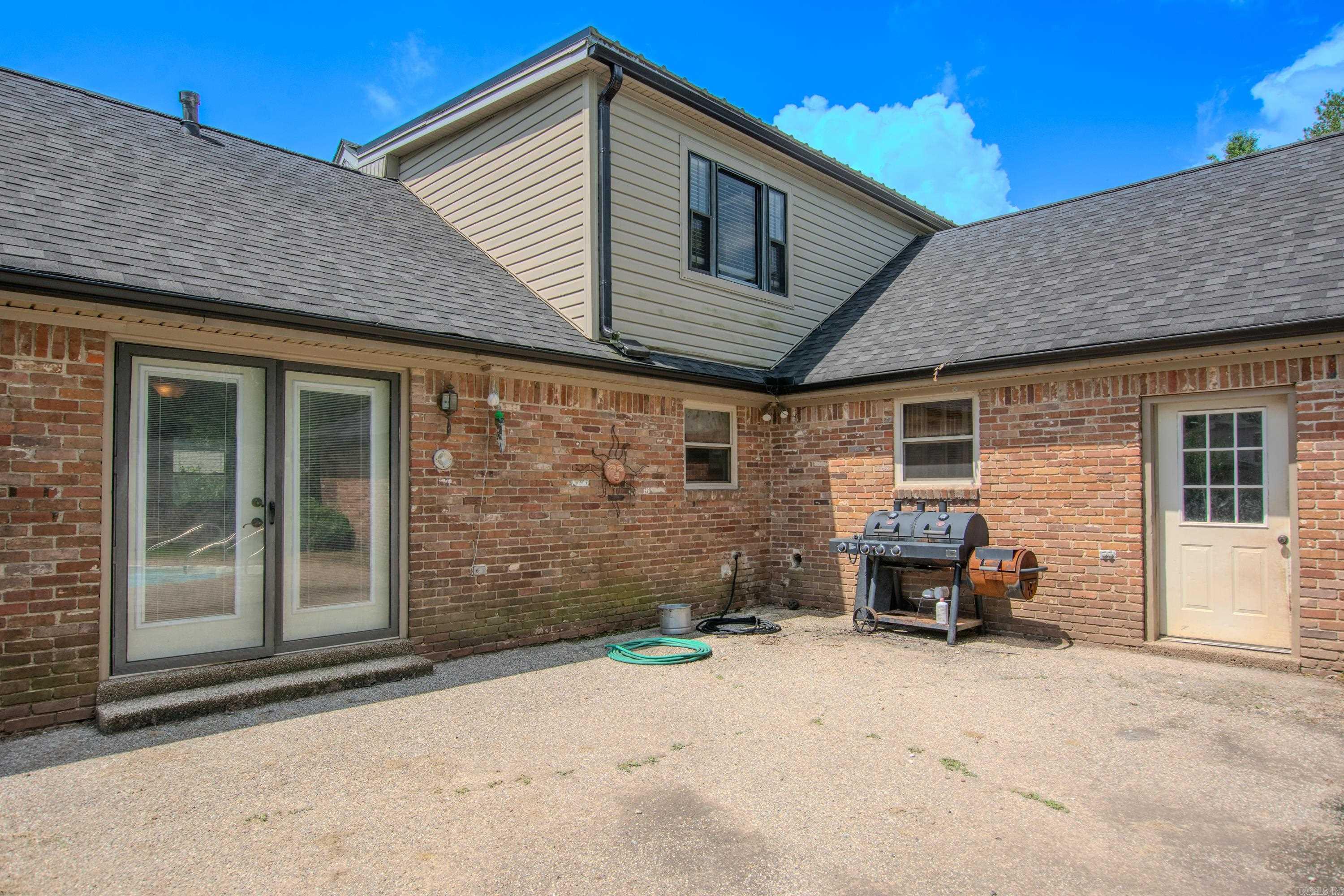 101 Cherry Street  England, AR