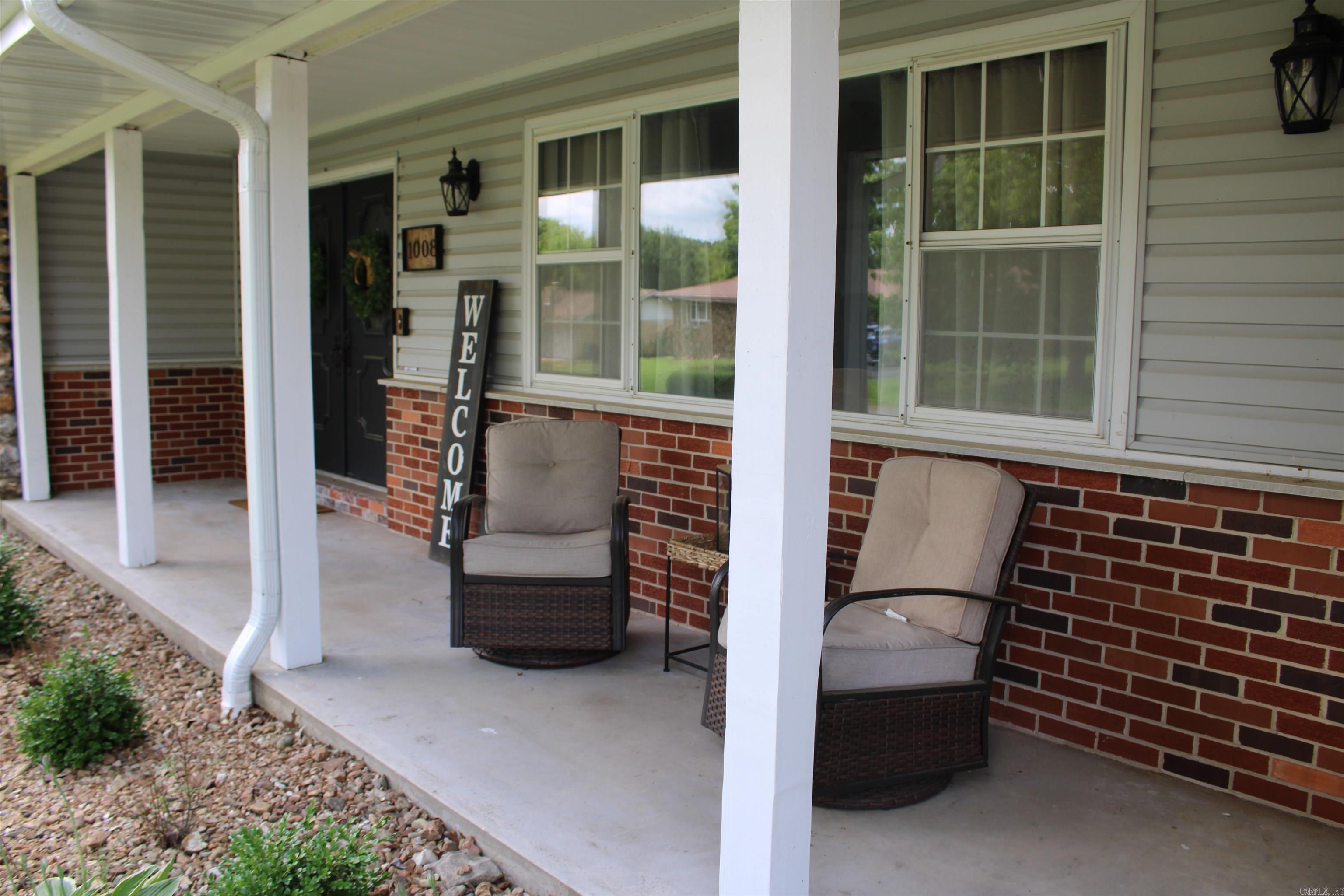 1008 Locust  Mountain Home, AR
