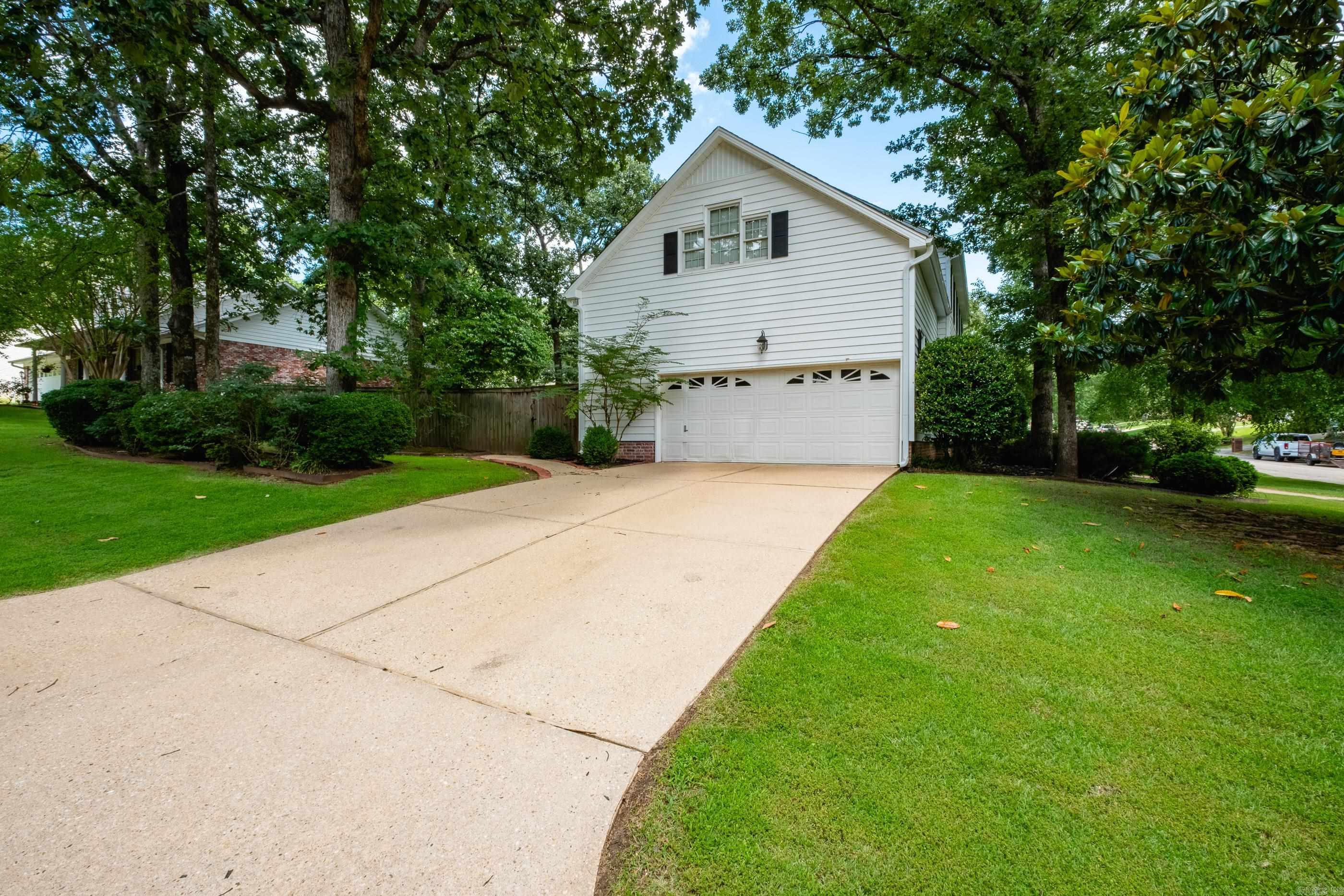 14220 Longtree  Little Rock, AR
