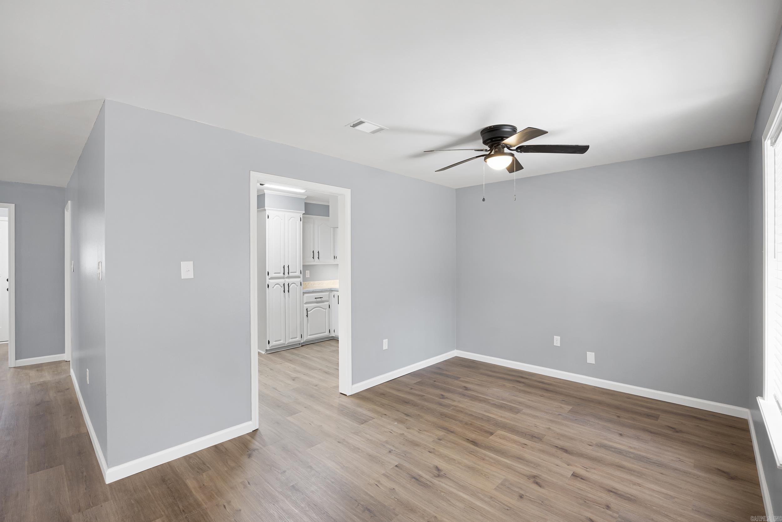 7 LIVE OAK  Russellville, AR