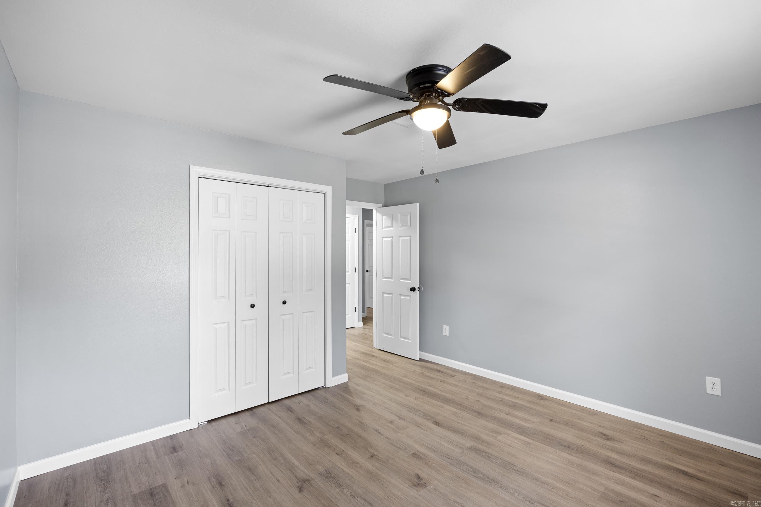7 LIVE OAK  Russellville, AR