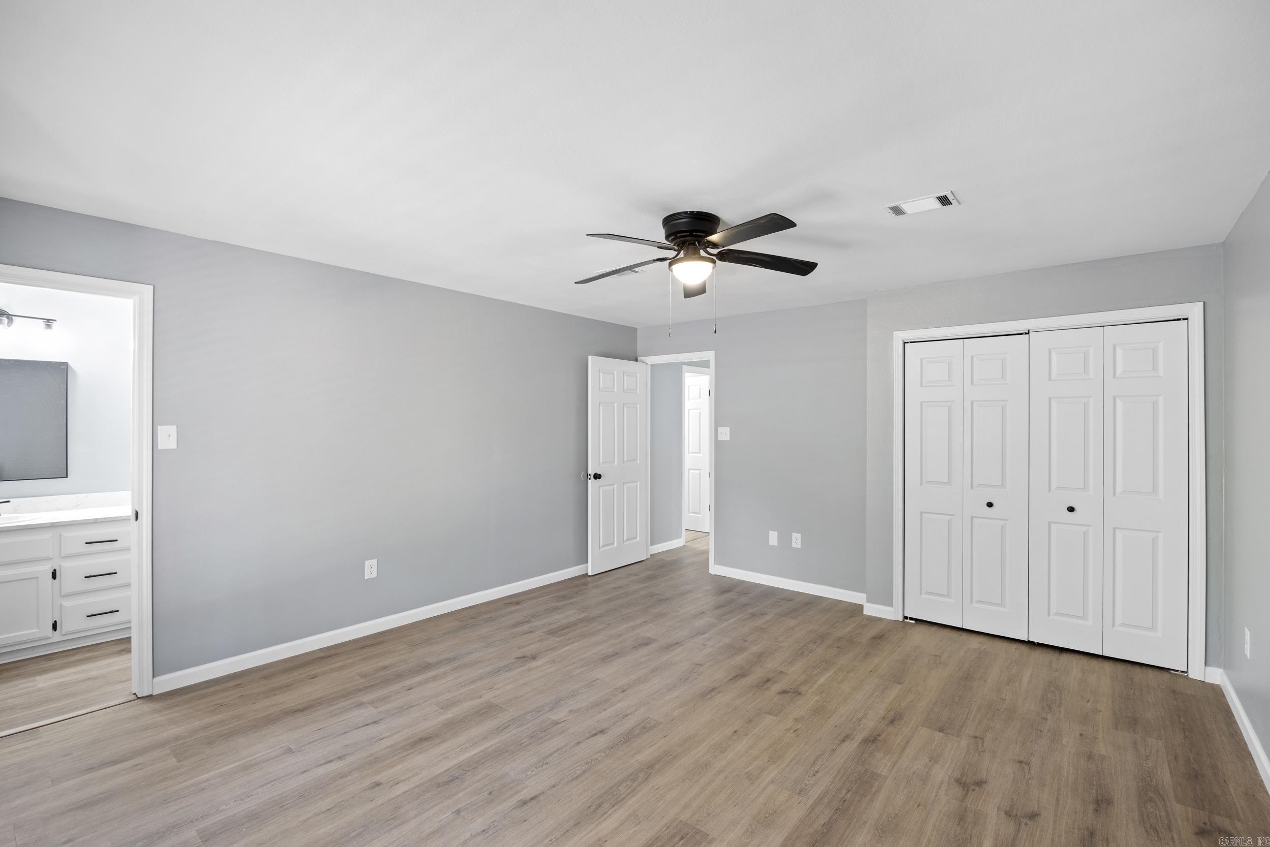 7 LIVE OAK  Russellville, AR