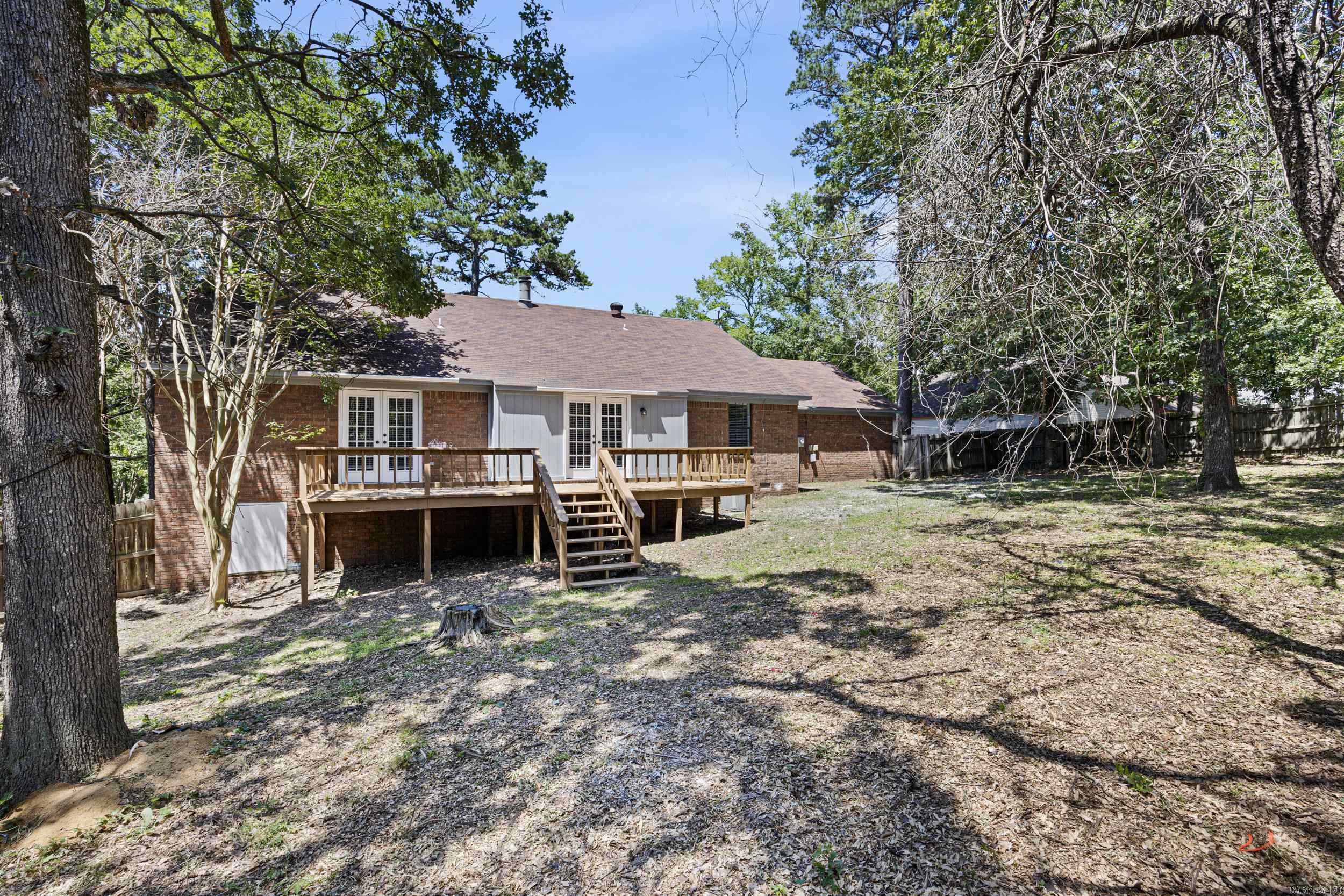 7 LIVE OAK  Russellville, AR