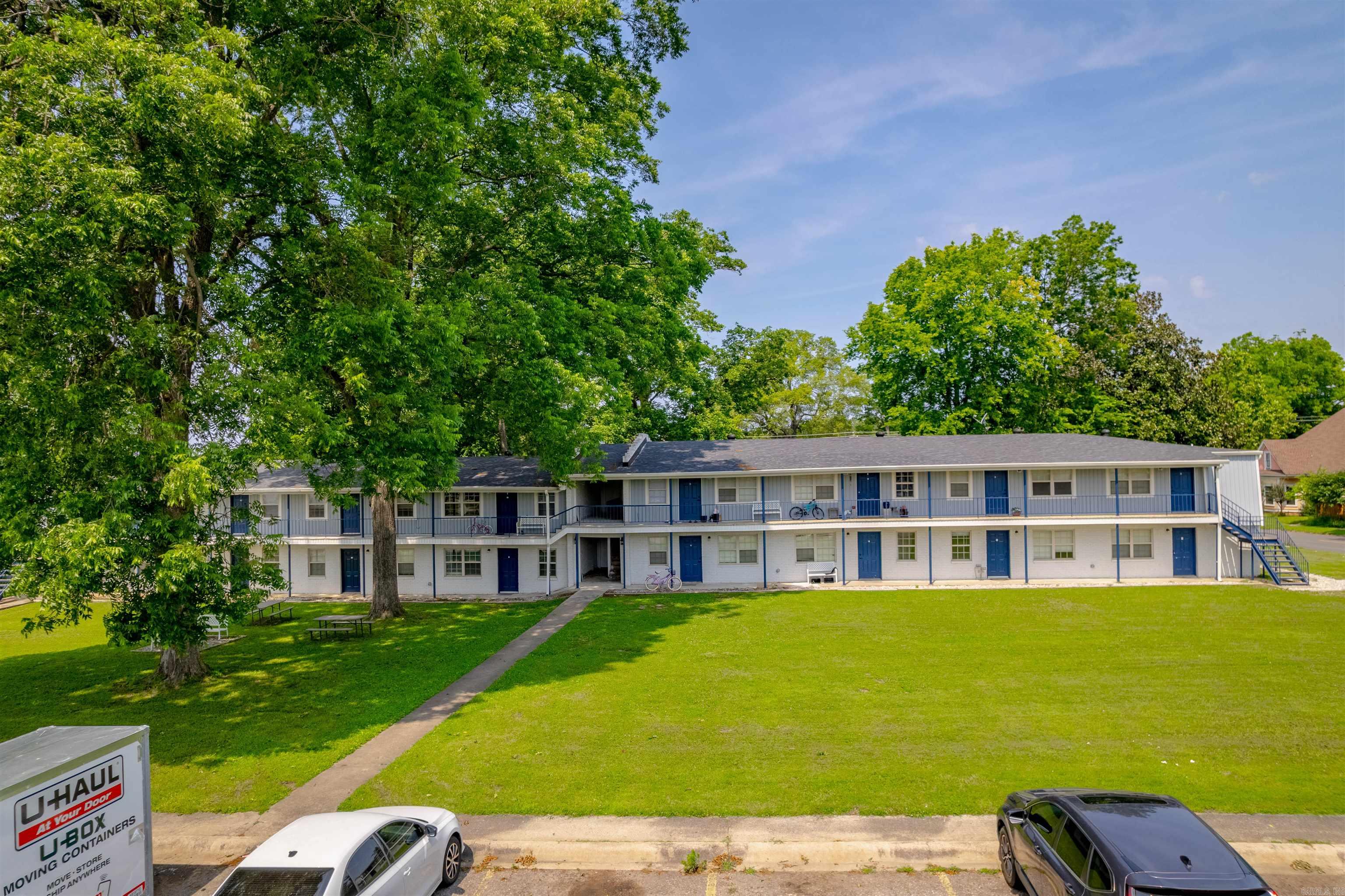 409 E Park  Searcy, AR