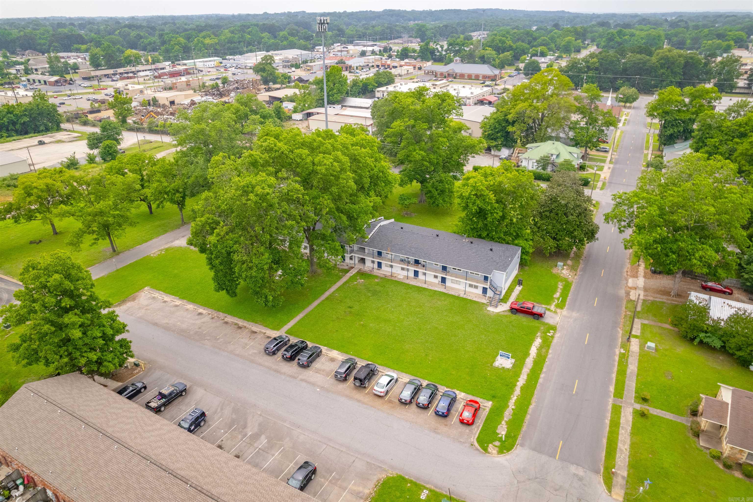 409 E Park  Searcy, AR