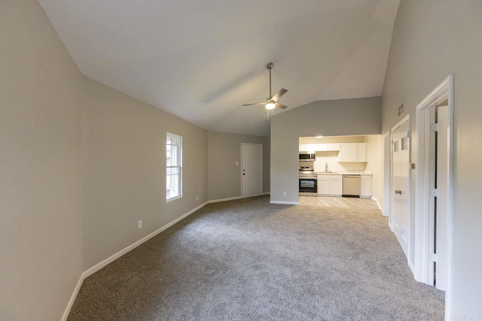 205 W Woodruff  Searcy, AR