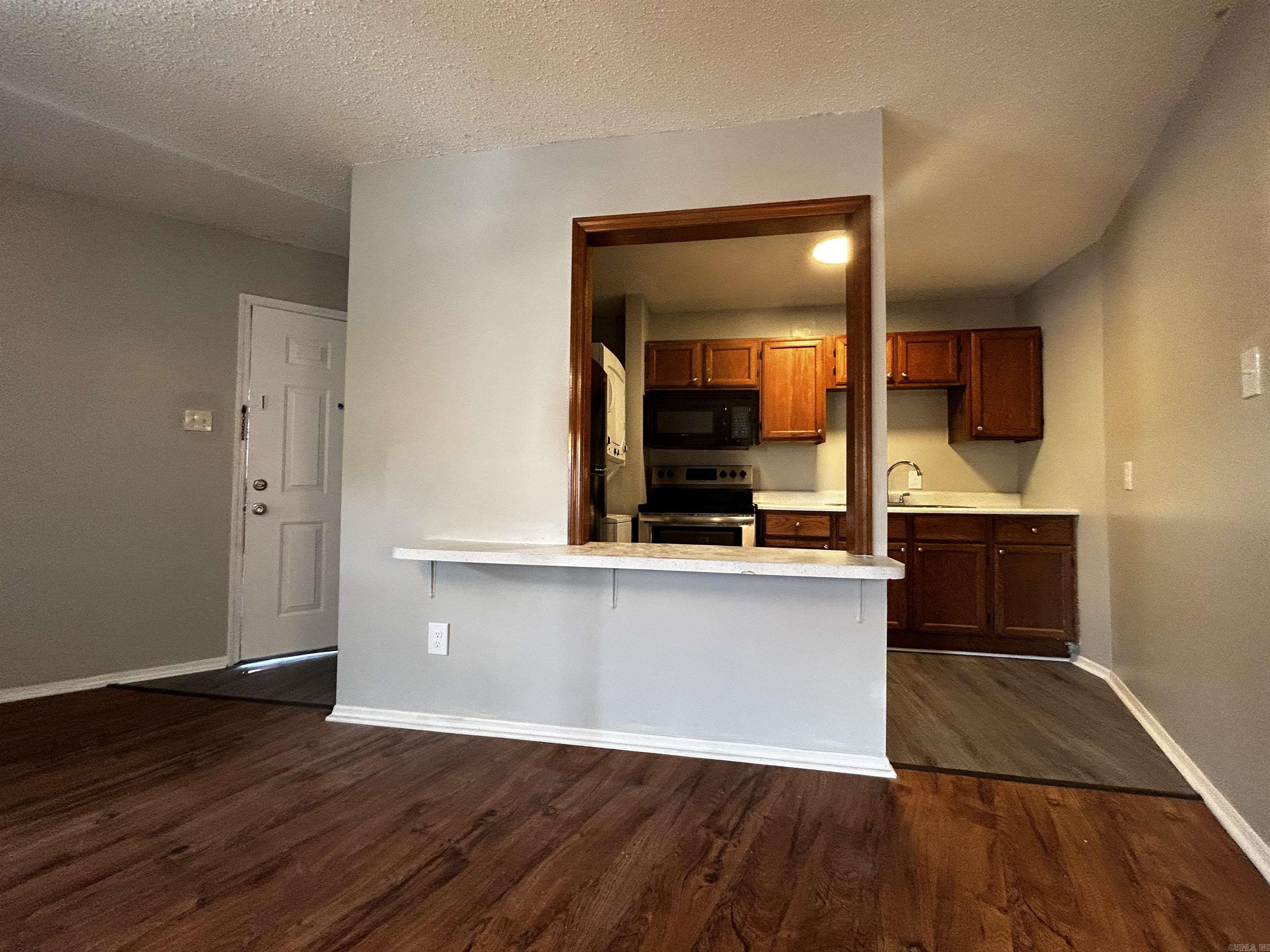 205 W Woodruff  Searcy, AR