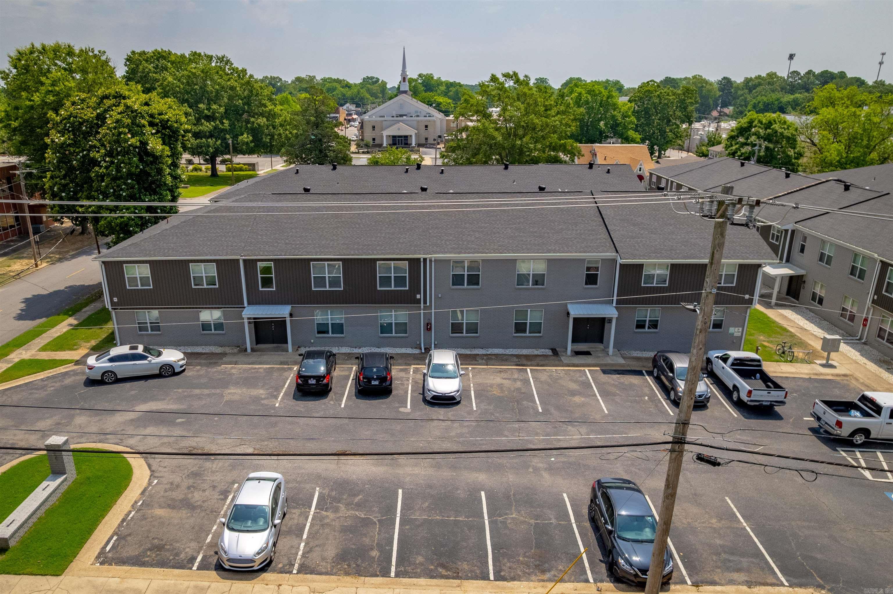 300 W Pleasure  Searcy, AR