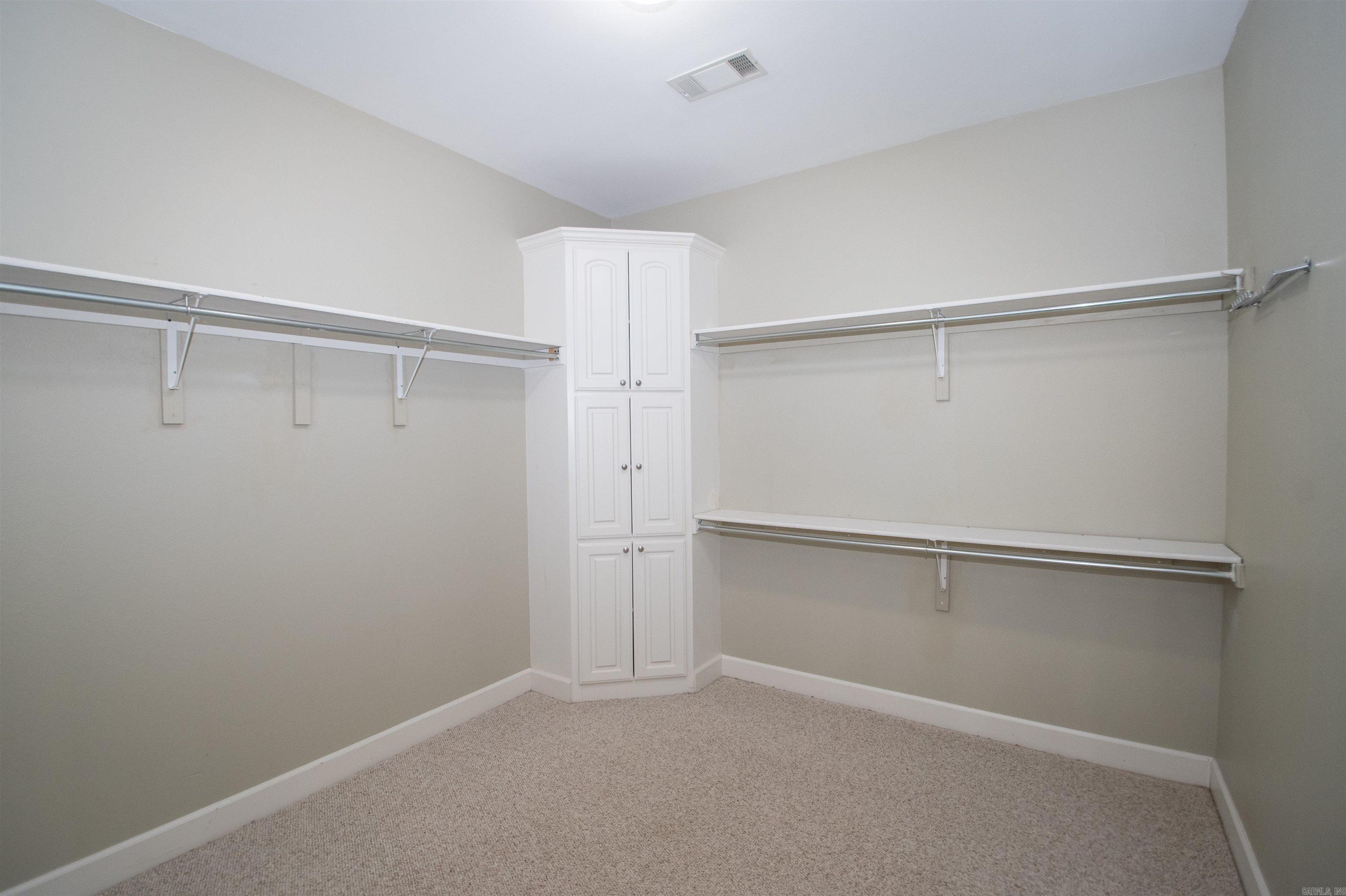 2113 Duane Beebe, AR 72012