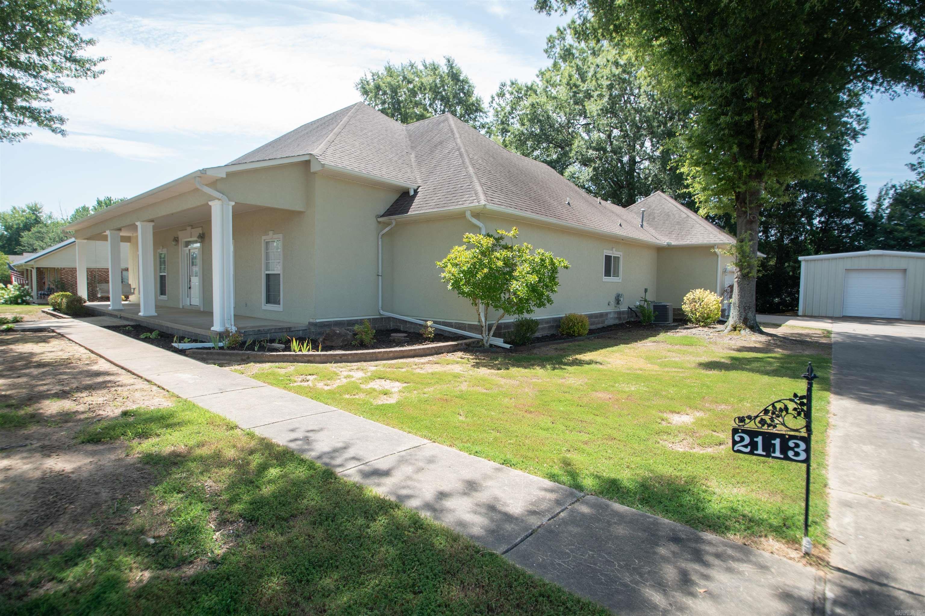 2113 Duane Beebe, AR 72012