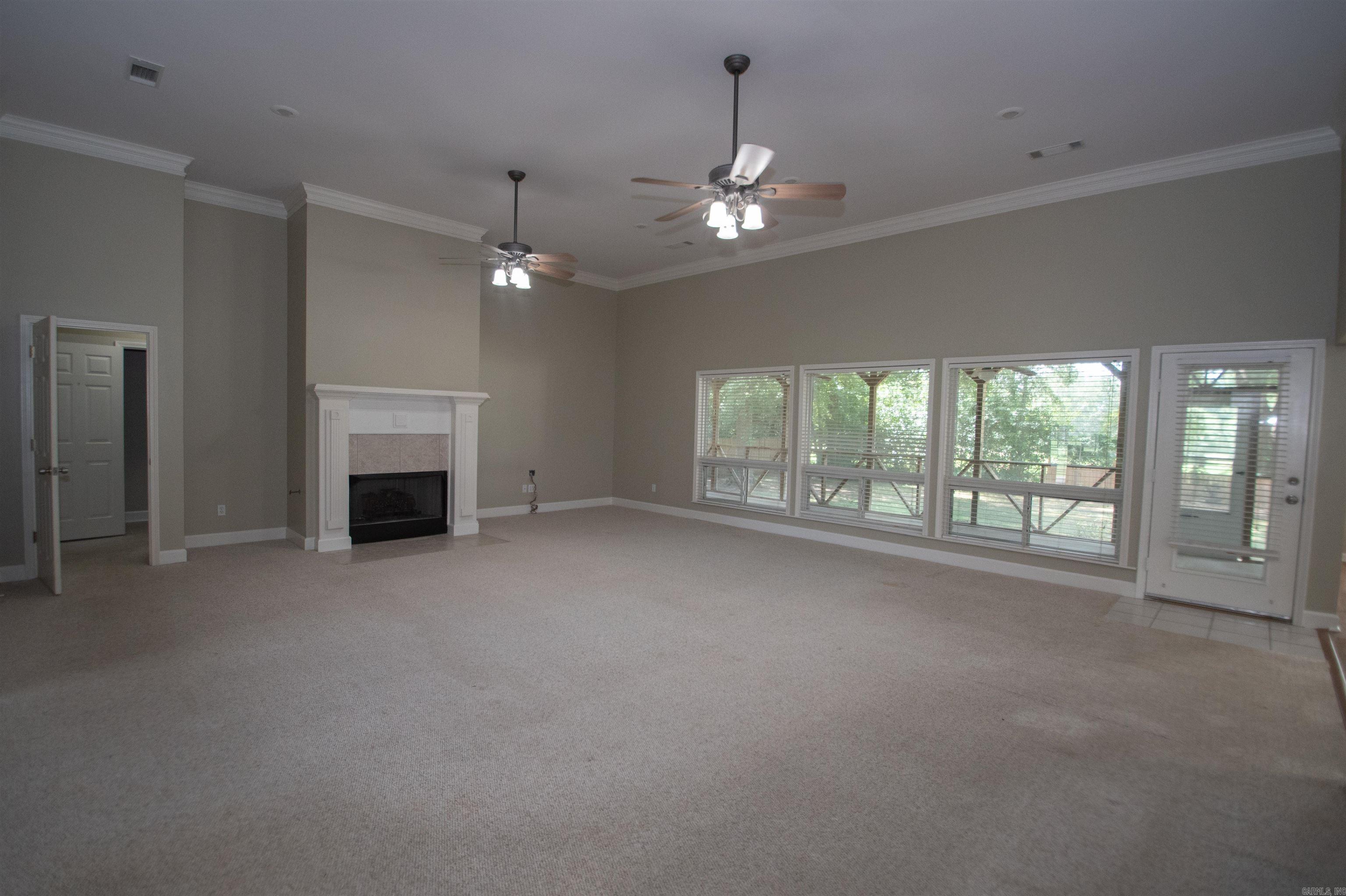 2113 Duane Beebe, AR 72012