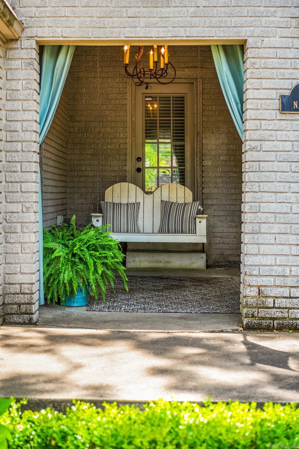 1811 N Jackson  Little Rock, AR