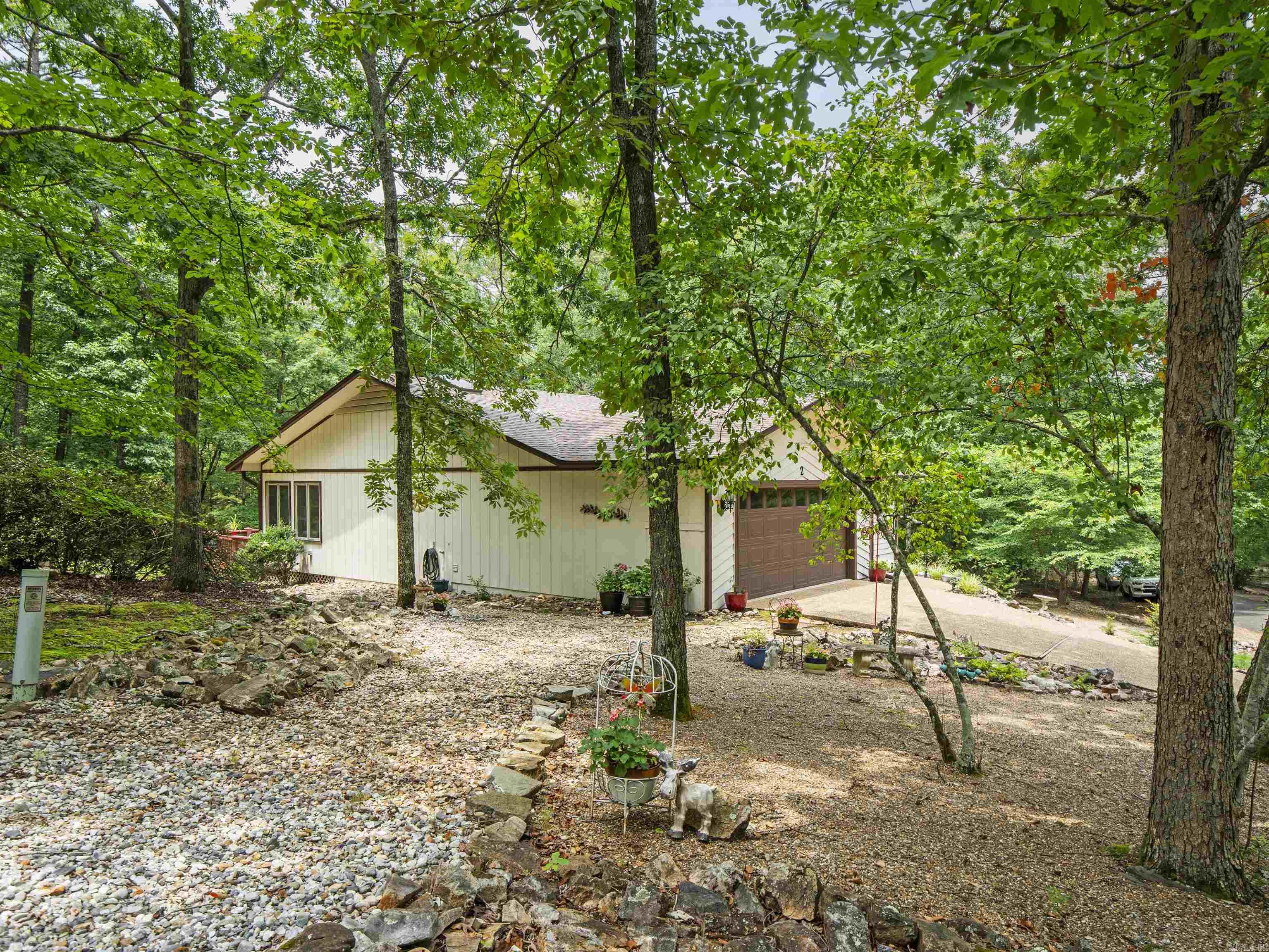2 Tivisa Lane  Hot Springs Village, AR