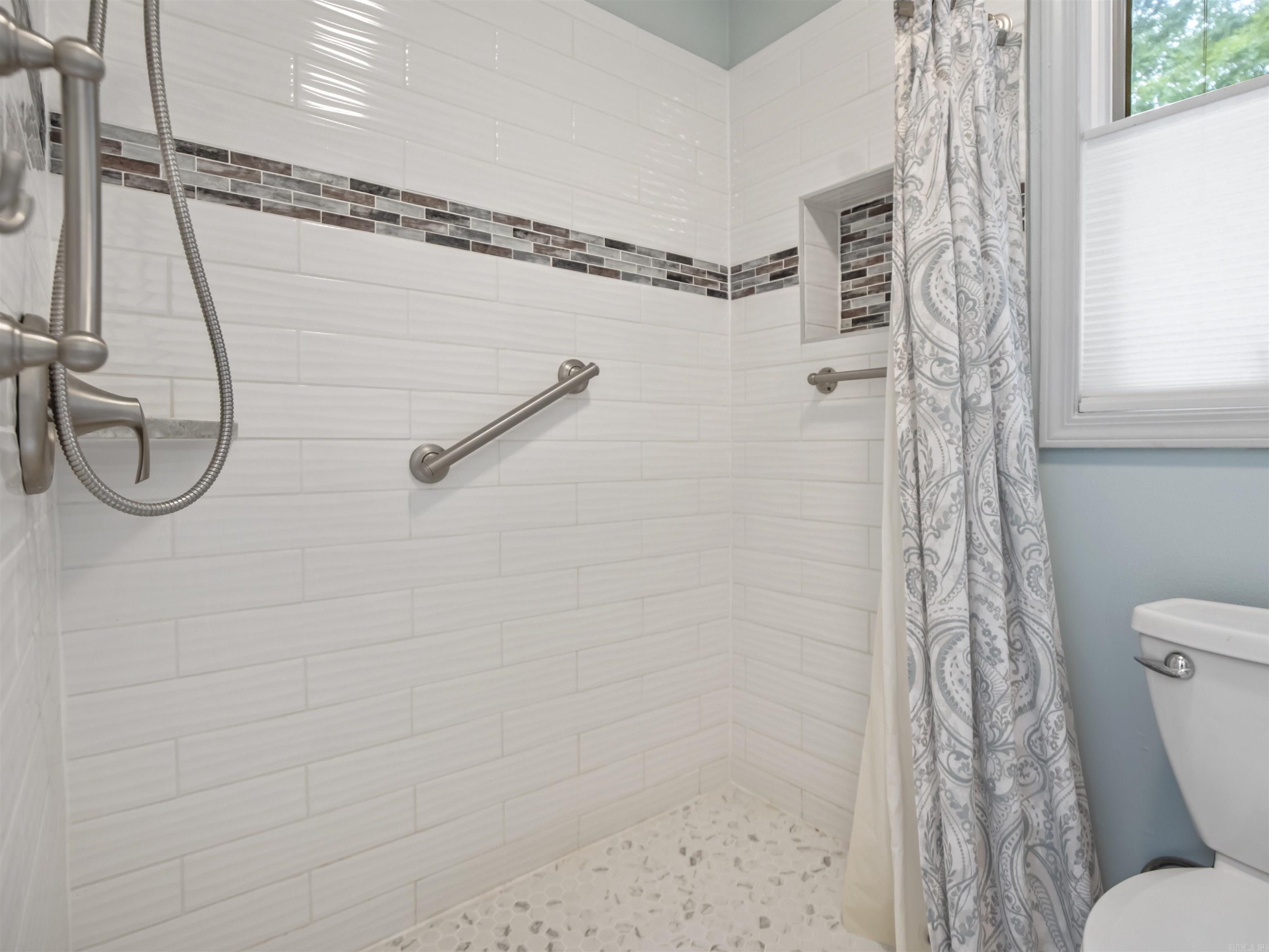 2 Tivisa Lane  Hot Springs Village, AR