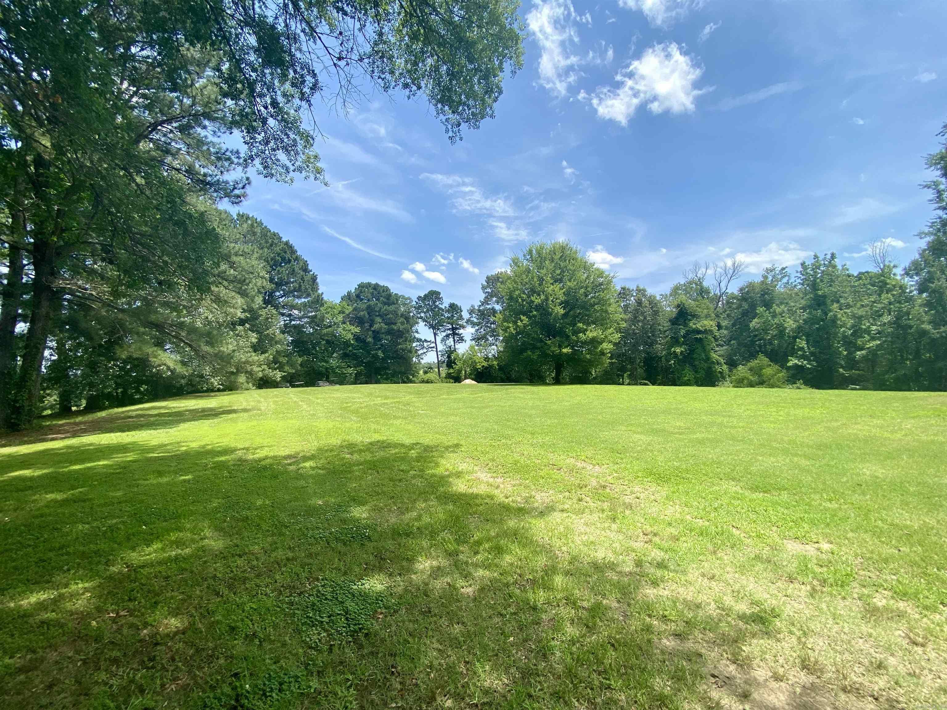 1395 Highway 317  Lockesburg, AR
