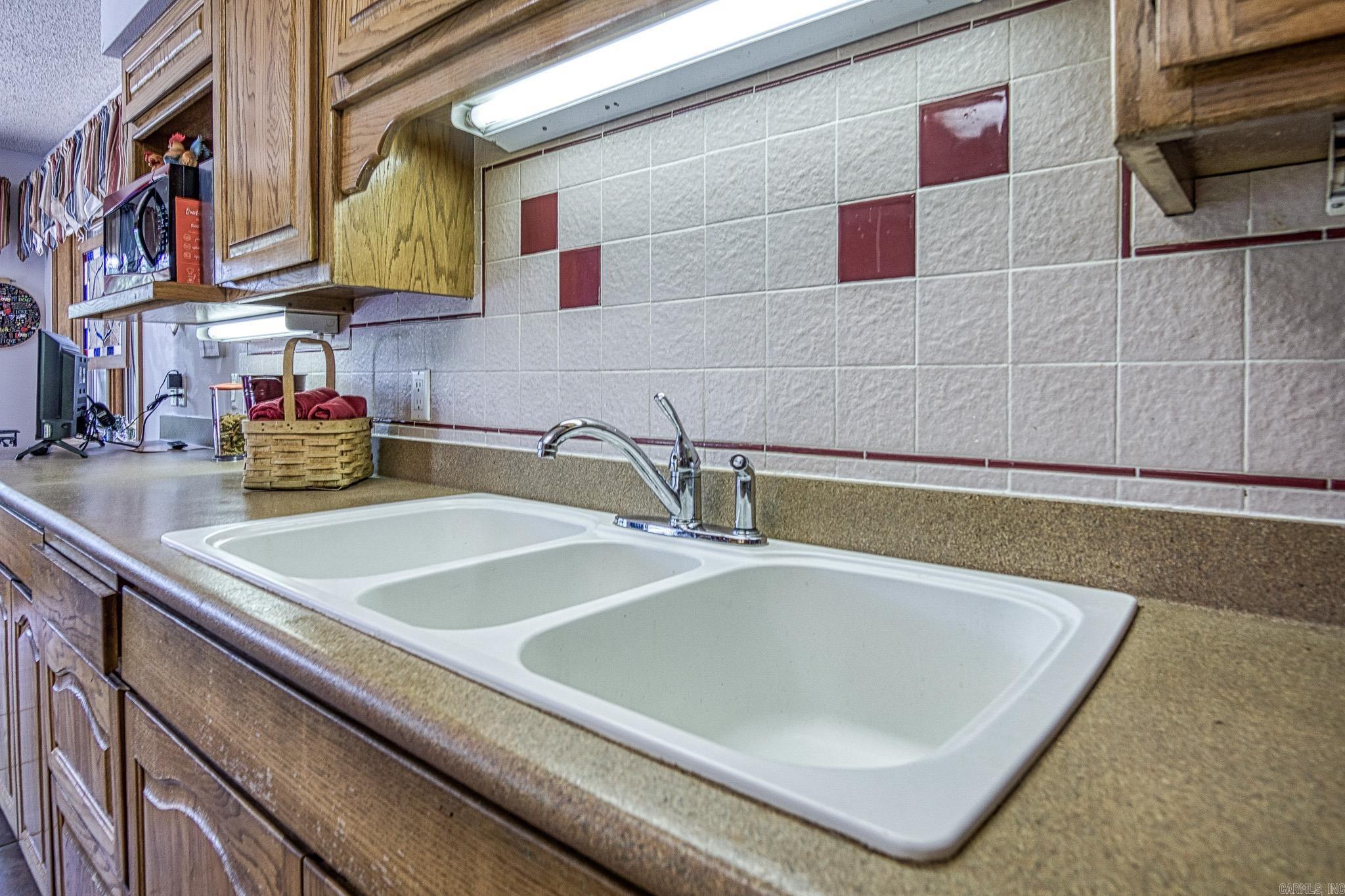 22 Vascongadas  Hot Springs Village, AR