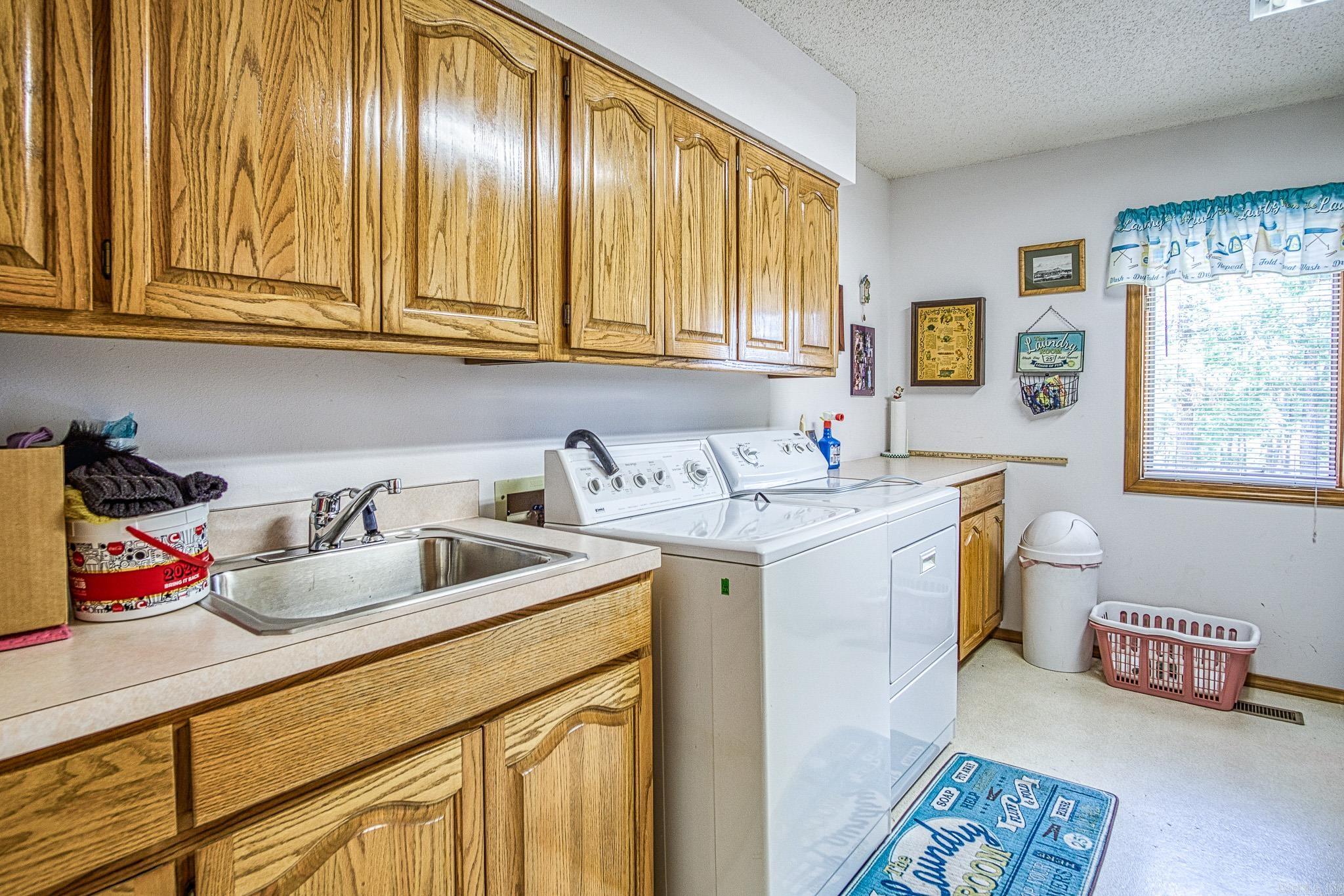 22 Vascongadas  Hot Springs Village, AR