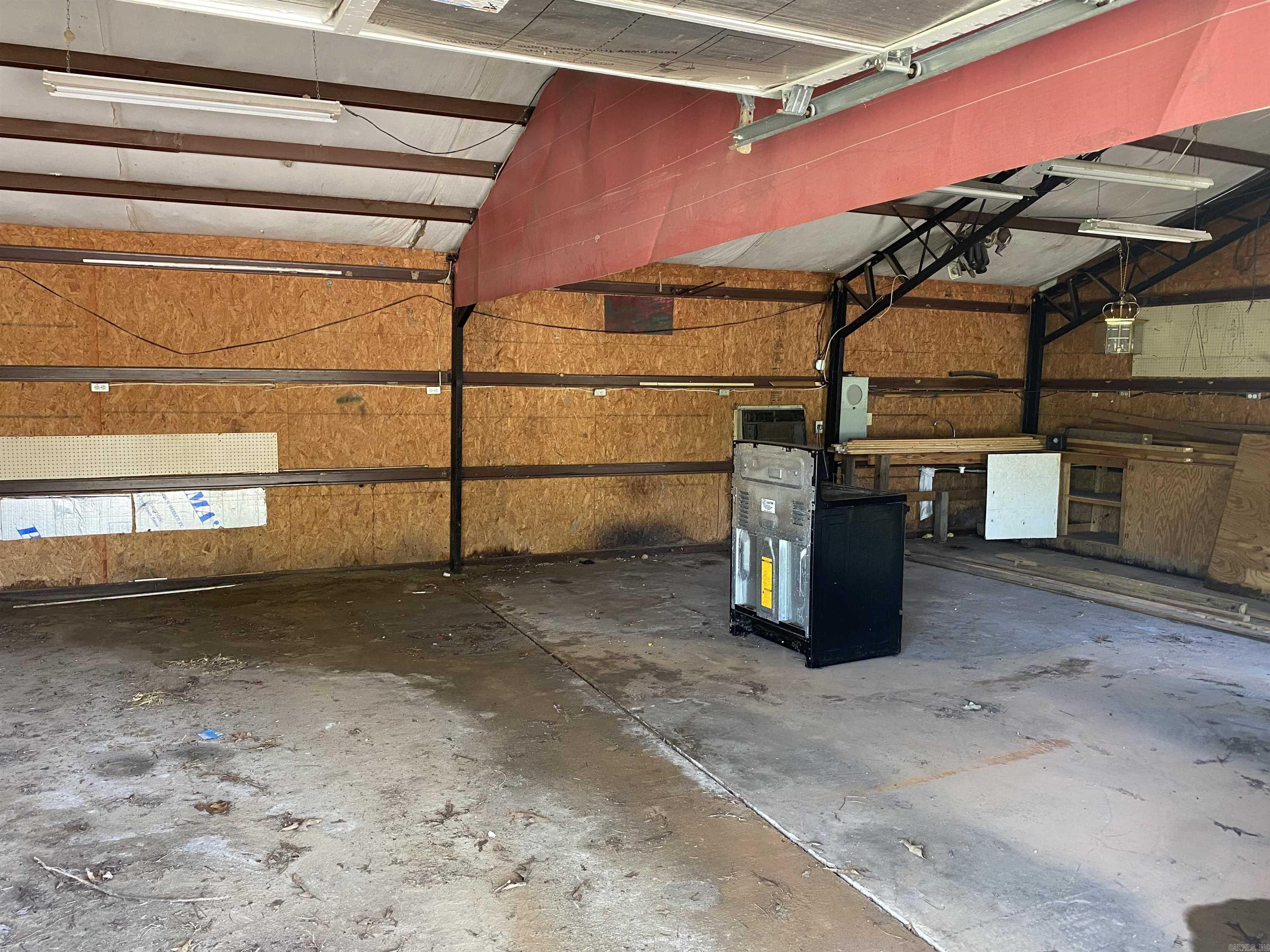1413 Highway 317  Lockesburg, AR