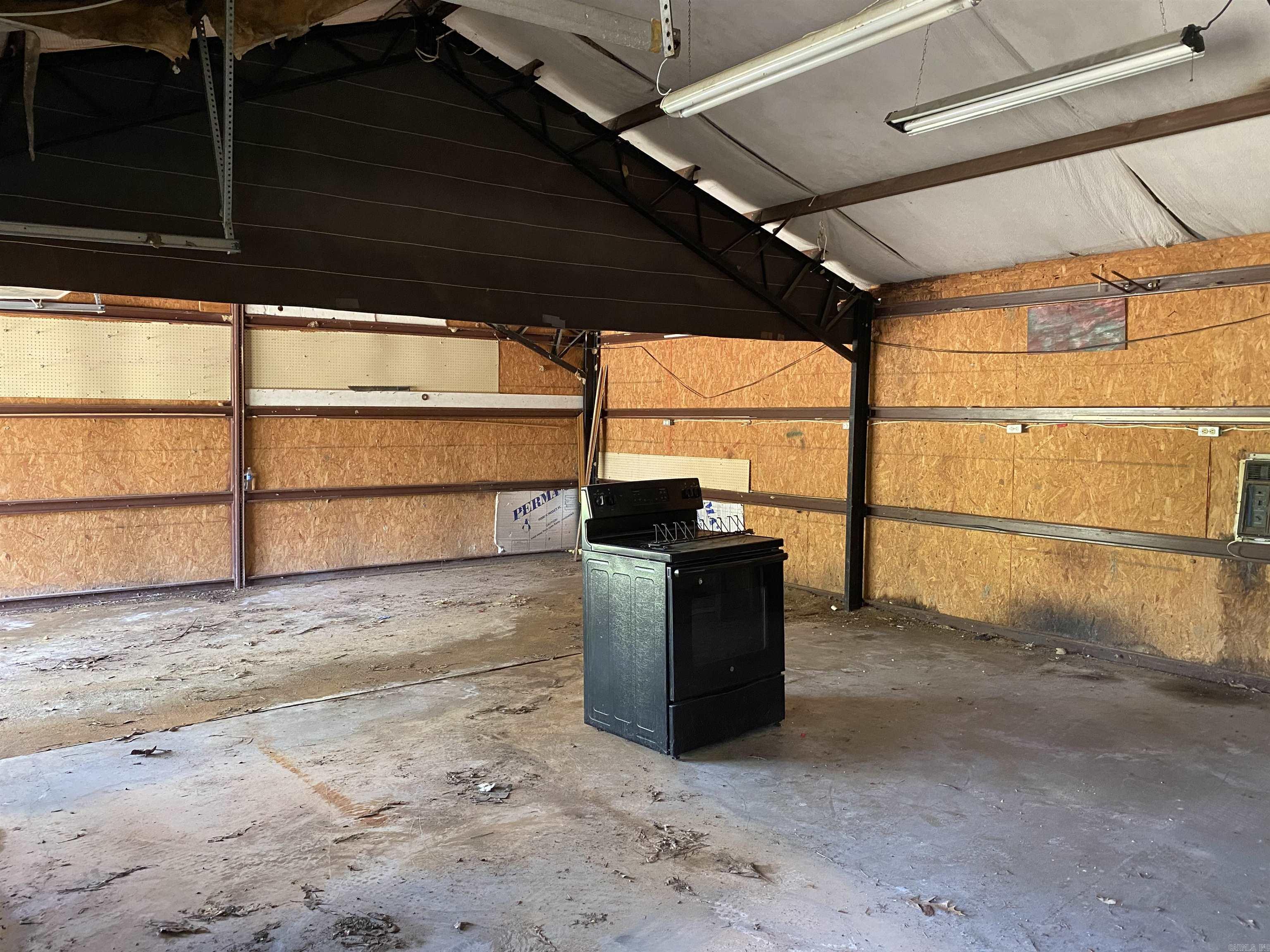 1413 Highway 317  Lockesburg, AR