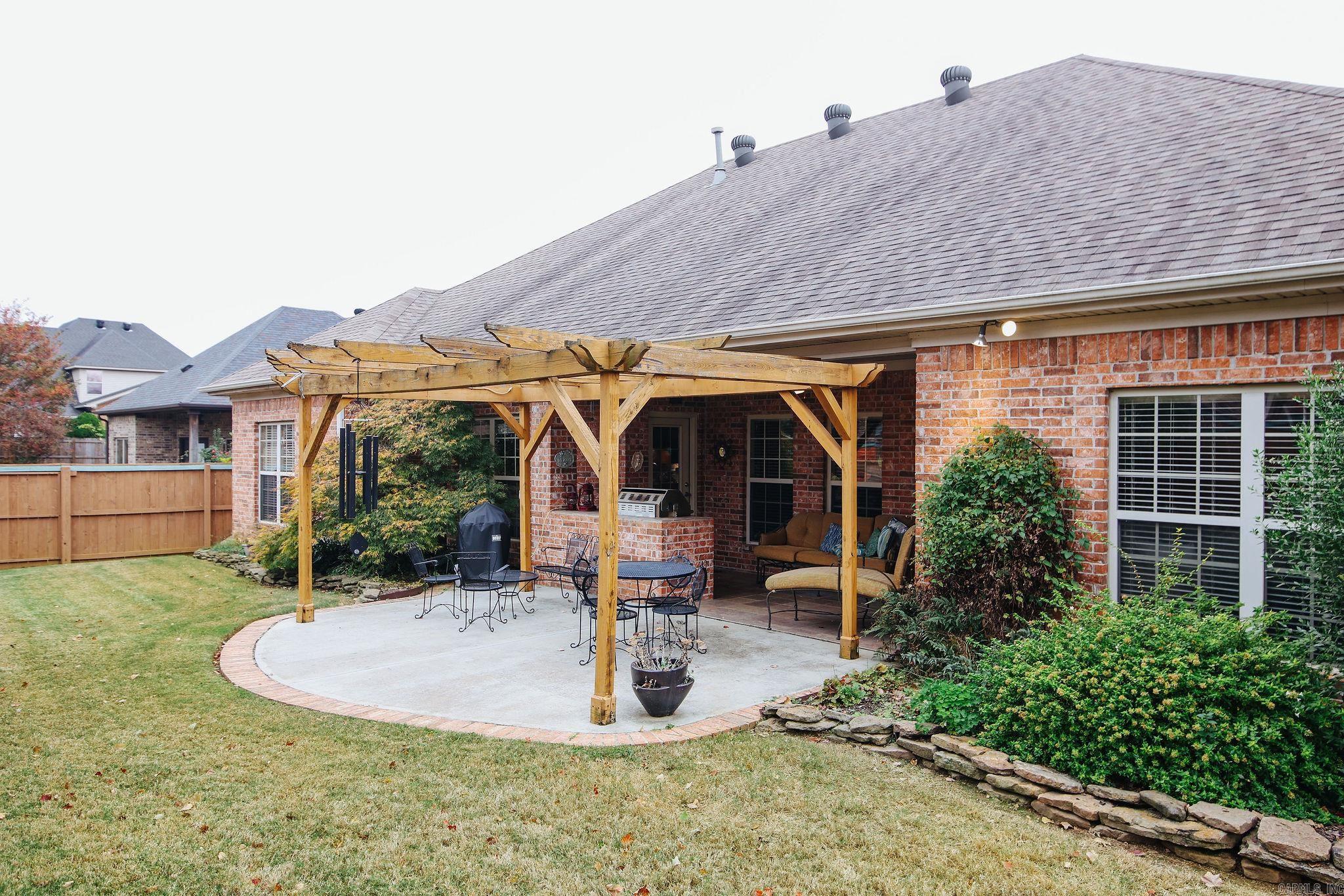 133 Scenic Valley  Maumelle, AR