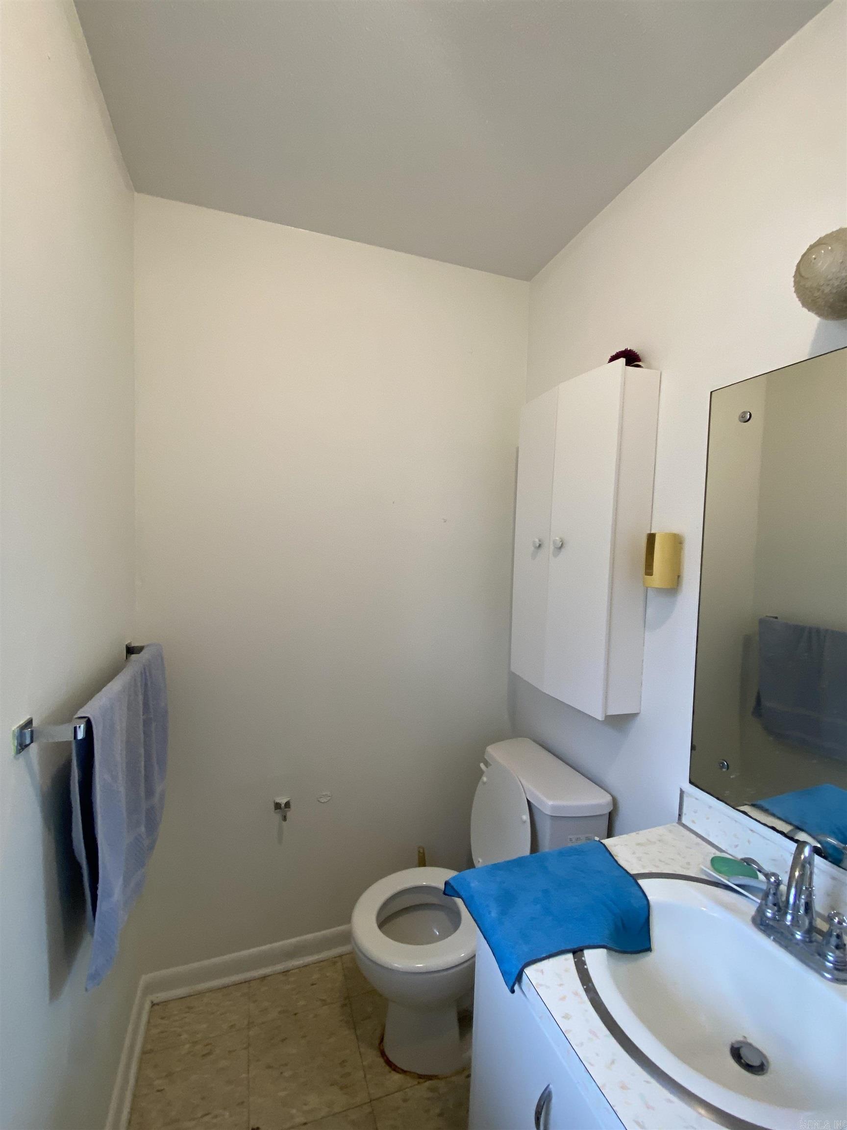 902 W Sypert  Nashville, AR