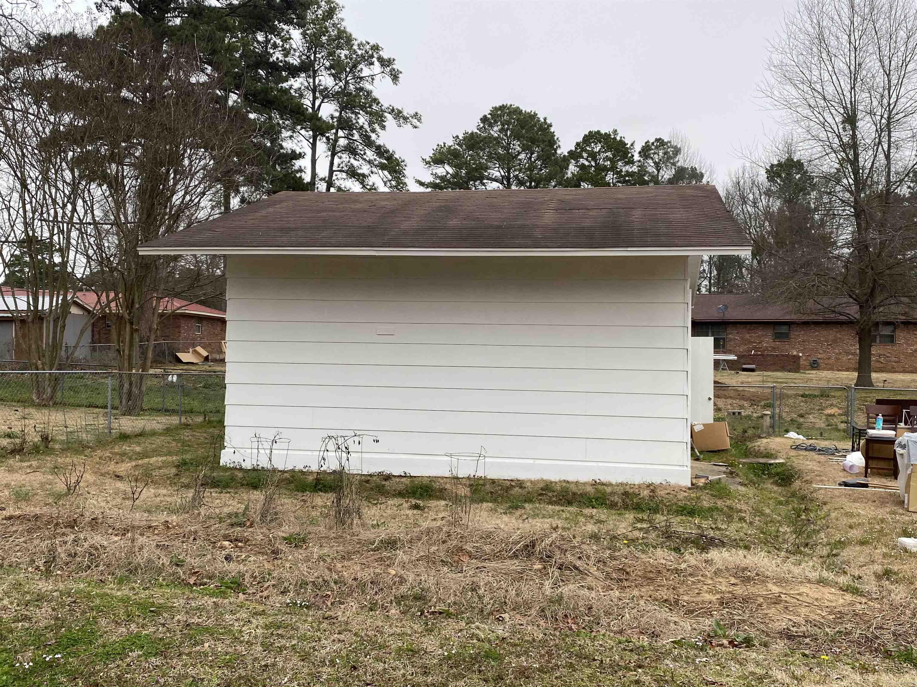 902 W Sypert  Nashville, AR