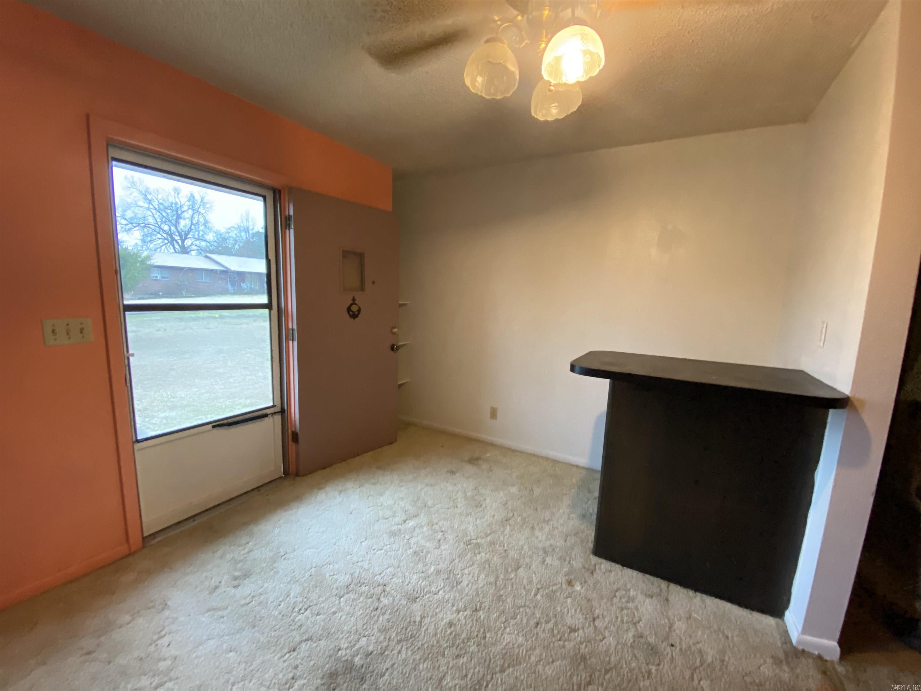 902 W Sypert  Nashville, AR