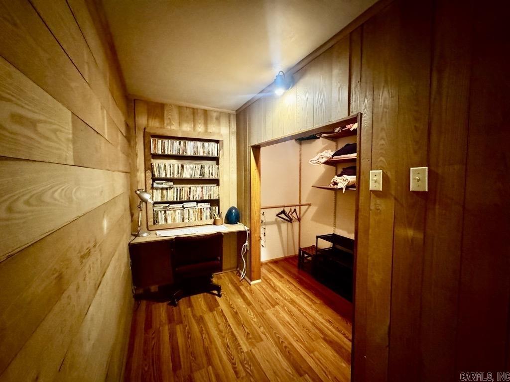 51 Cinnamon  Mount Ida, AR