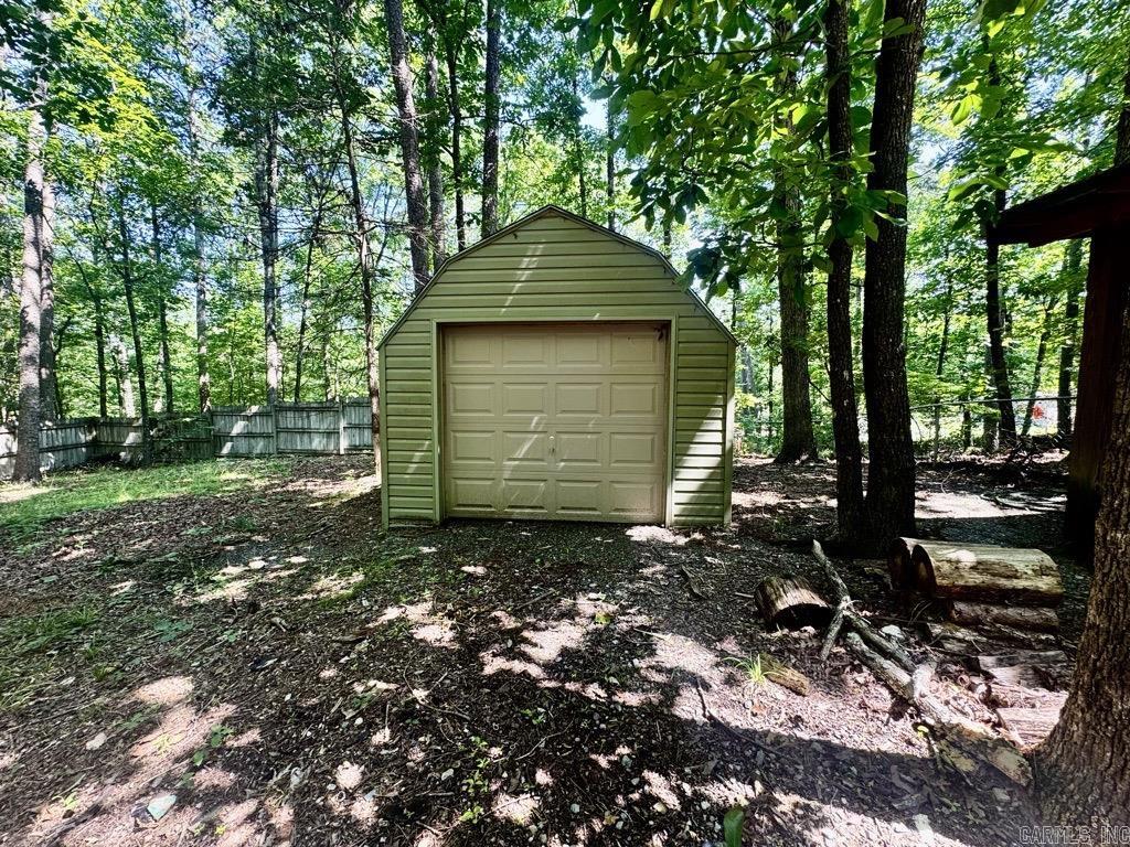 51 Cinnamon  Mount Ida, AR