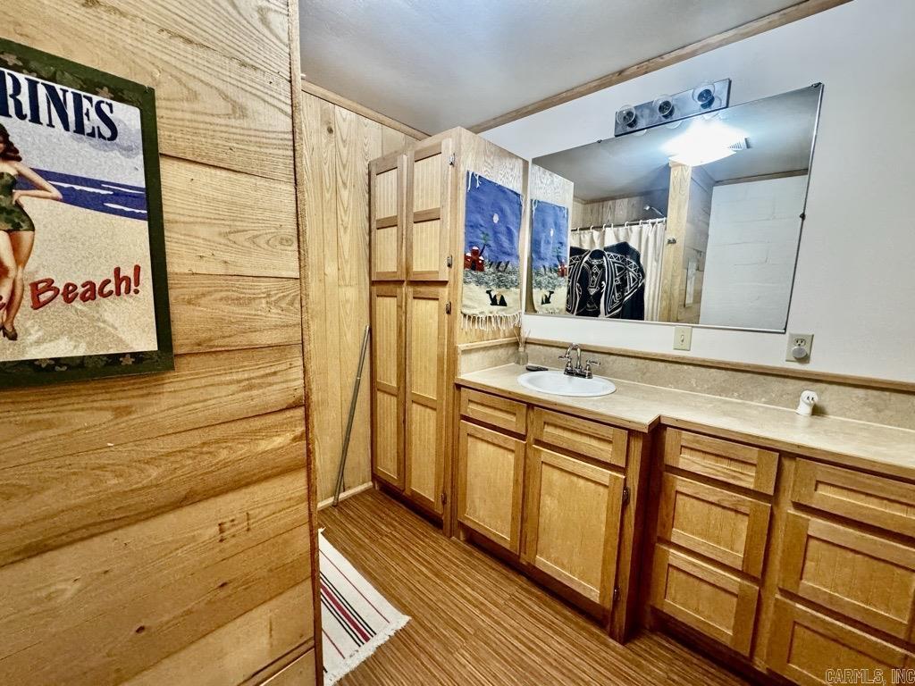 51 Cinnamon  Mount Ida, AR