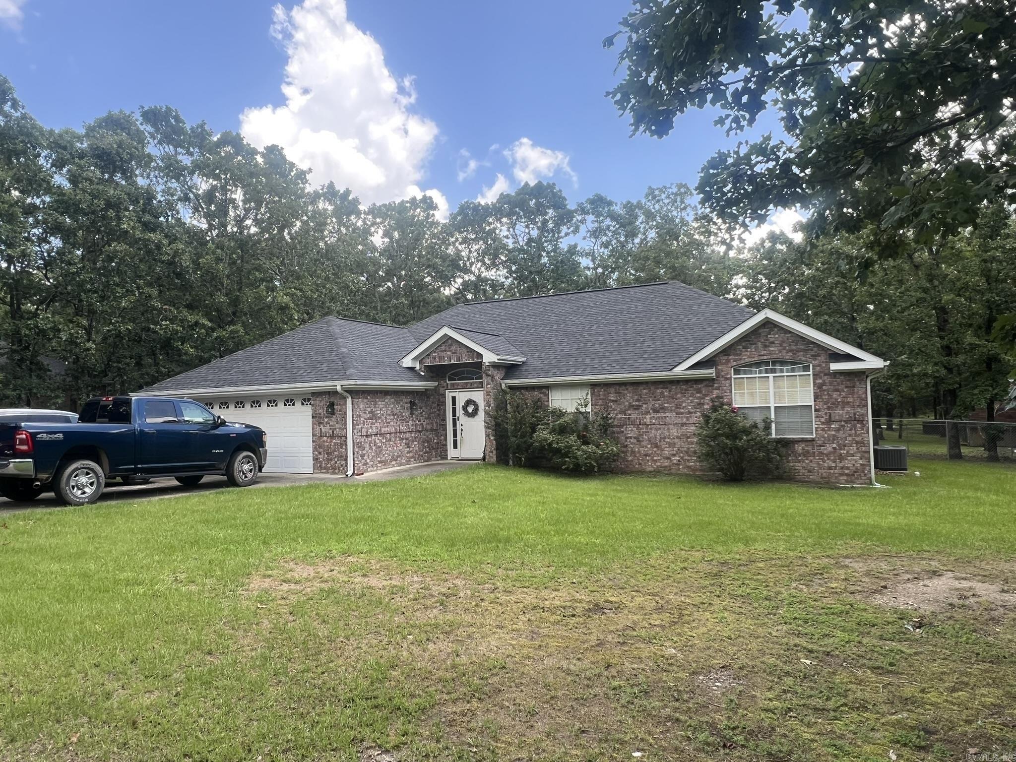 301 Pin Oak  Mena, AR