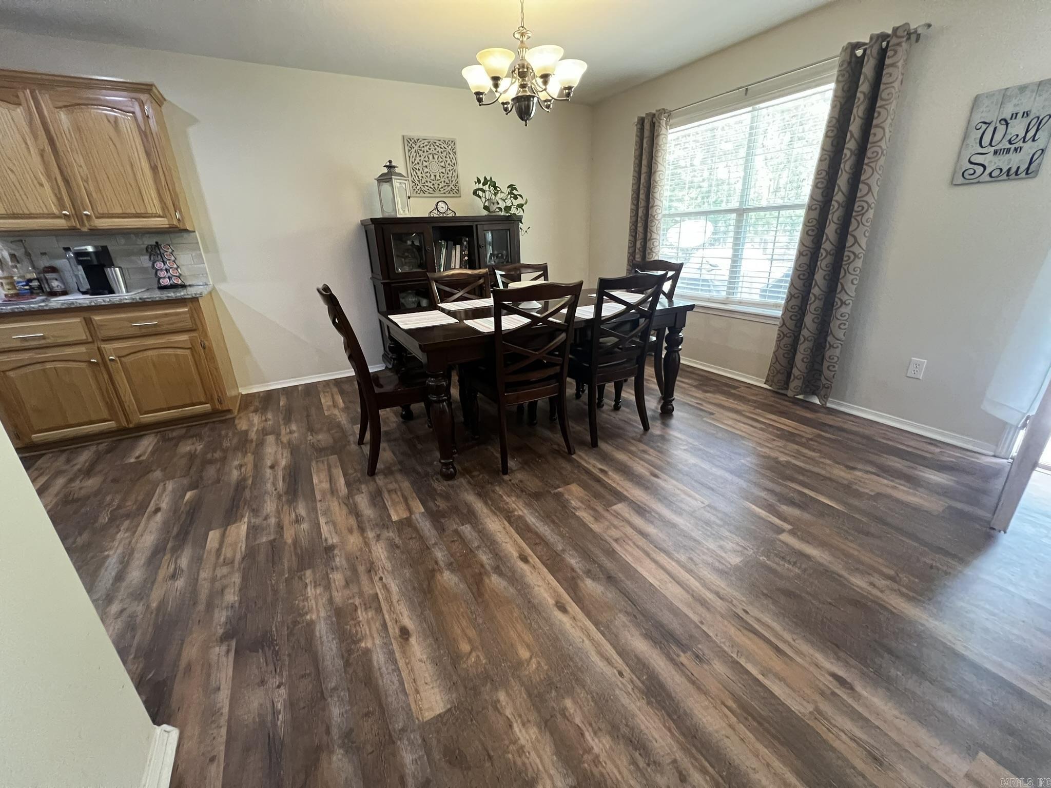 301 Pin Oak  Mena, AR