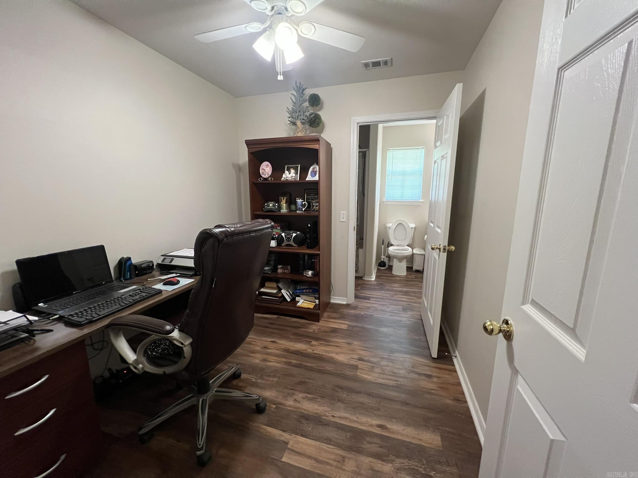 301 Pin Oak  Mena, AR